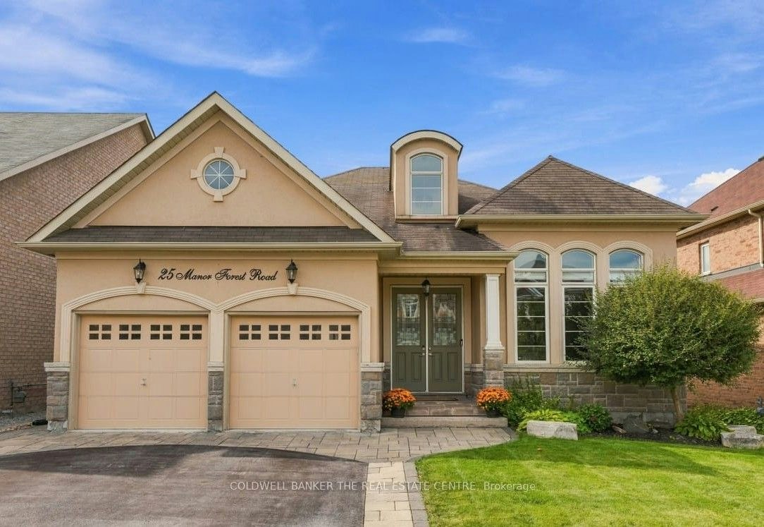 25 Manor Forest Road, East Gwillimbury, ON, L0G 1M0