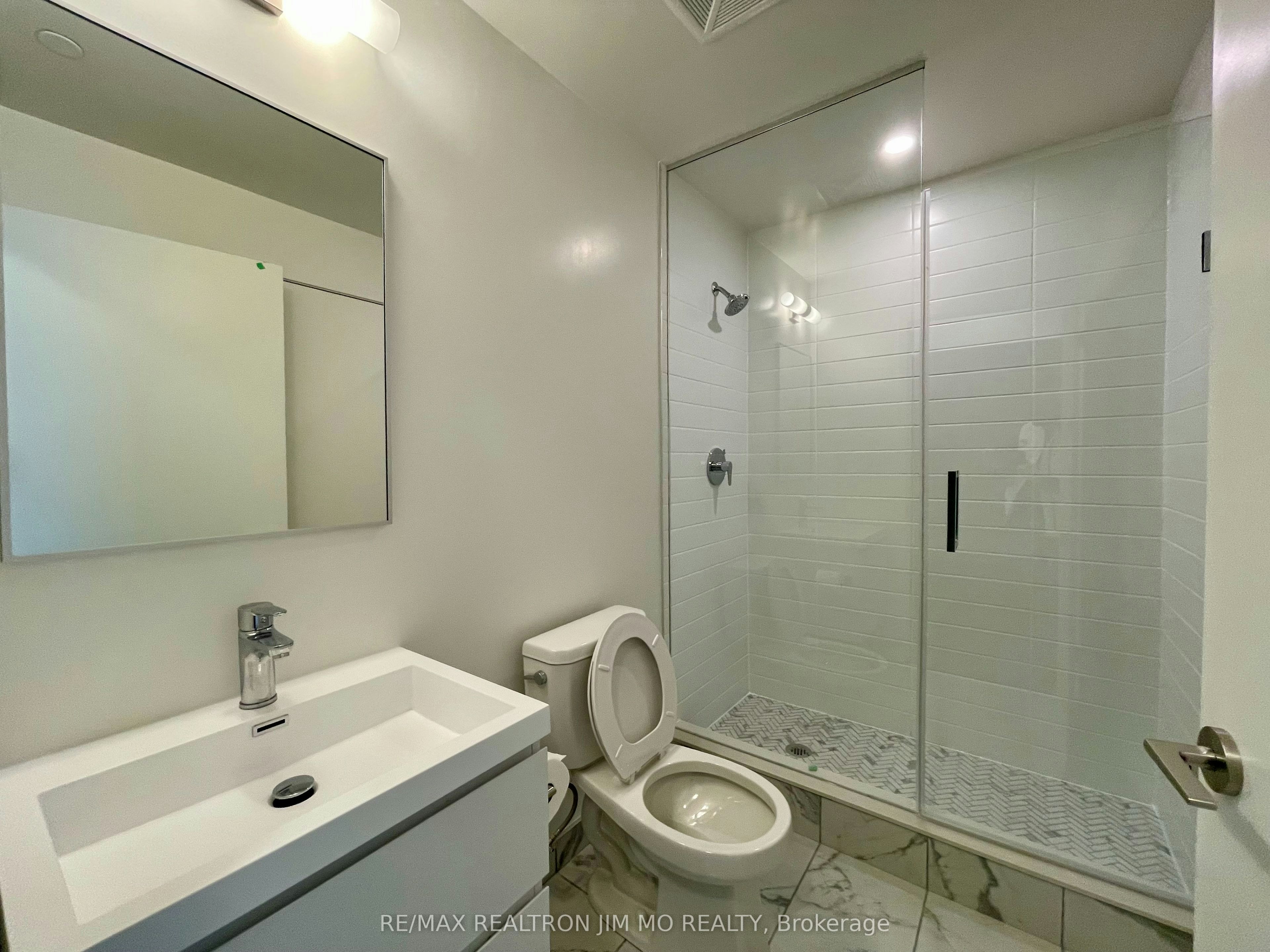 1124-8119 Birchmount Road, Markham, ON, L6G 0H5 - 9