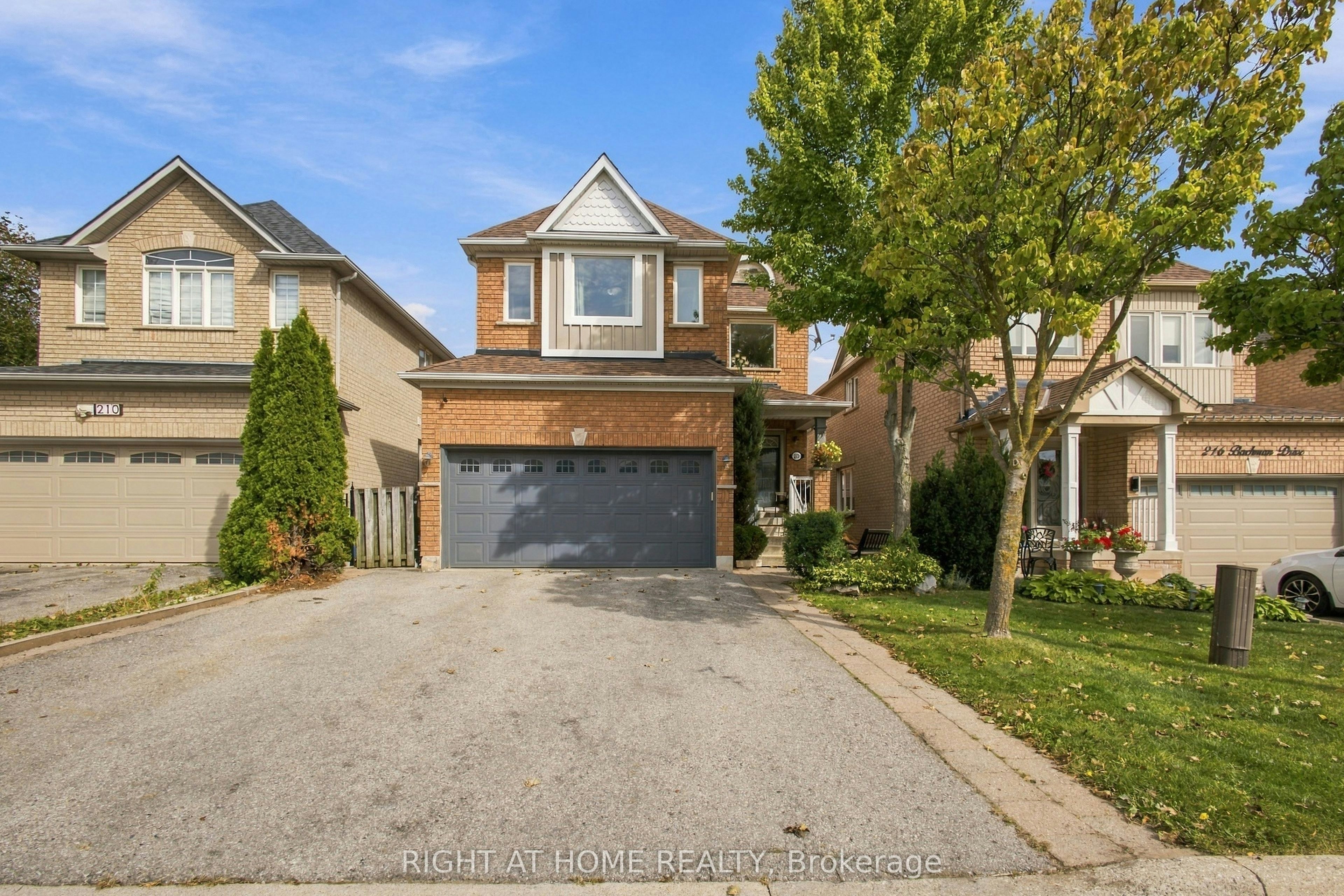 212 Bachman Drive, Vaughan, ON, L6A 3V9