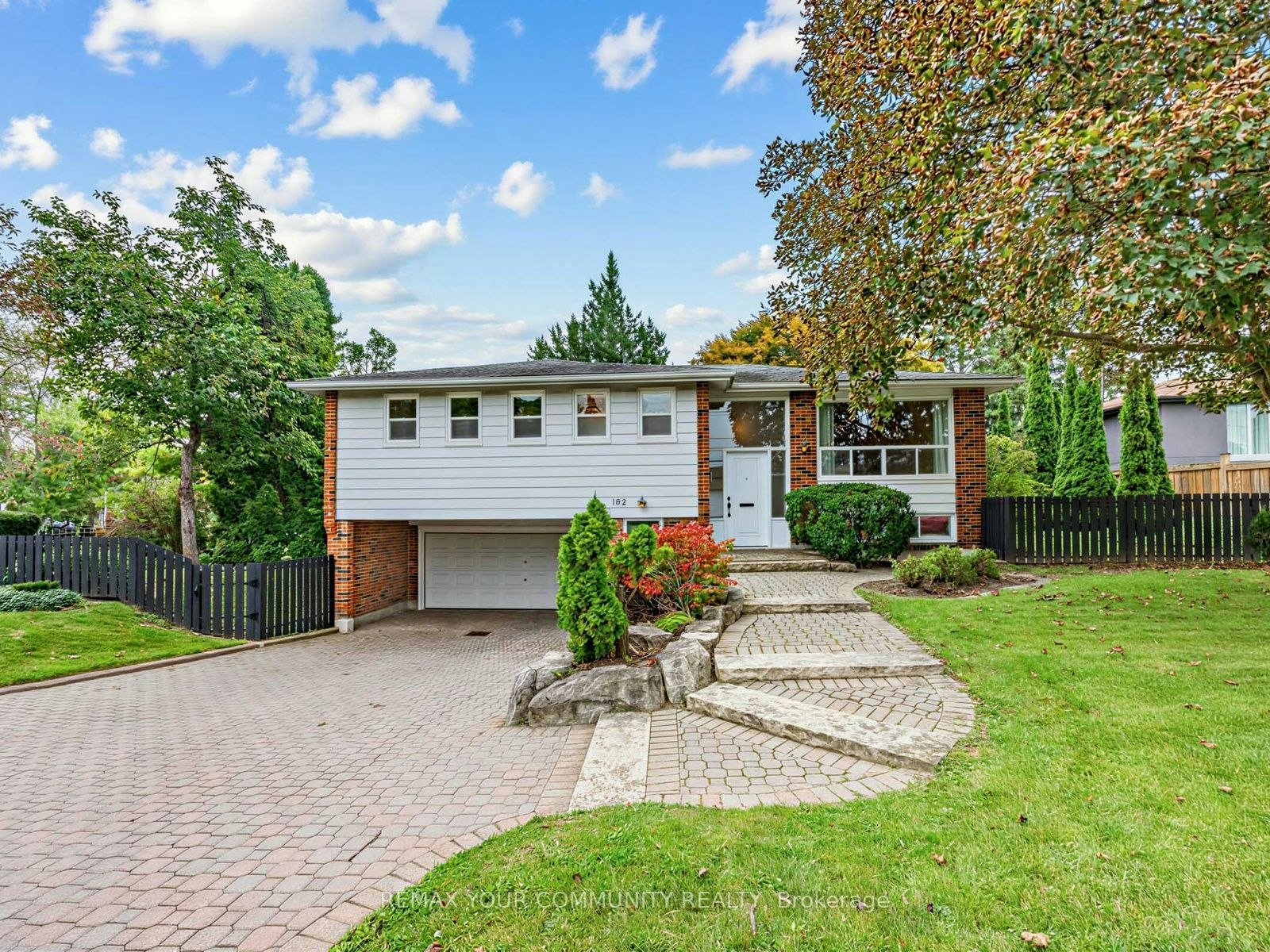 182 Bay Thorn Drive, Markham, ON, L3T 3V5