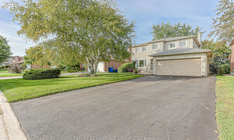 66 Howlett Avenue