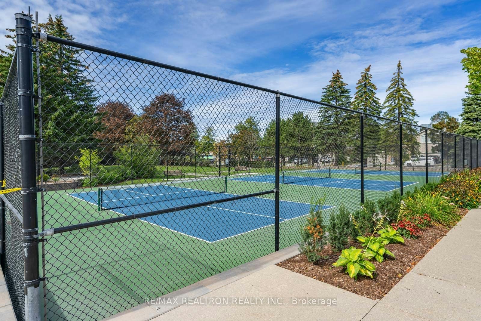 803-7 Townsgate Drive, Vaughan, ON, L4J 7Z9 - 26