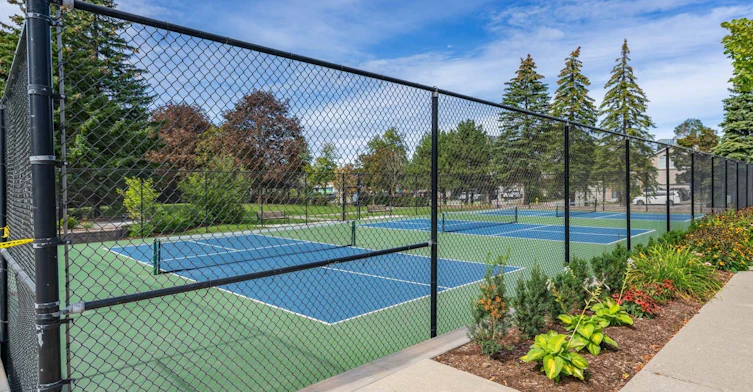 803-7 Townsgate Drive, Vaughan, ON, L4J 7Z9 - 26