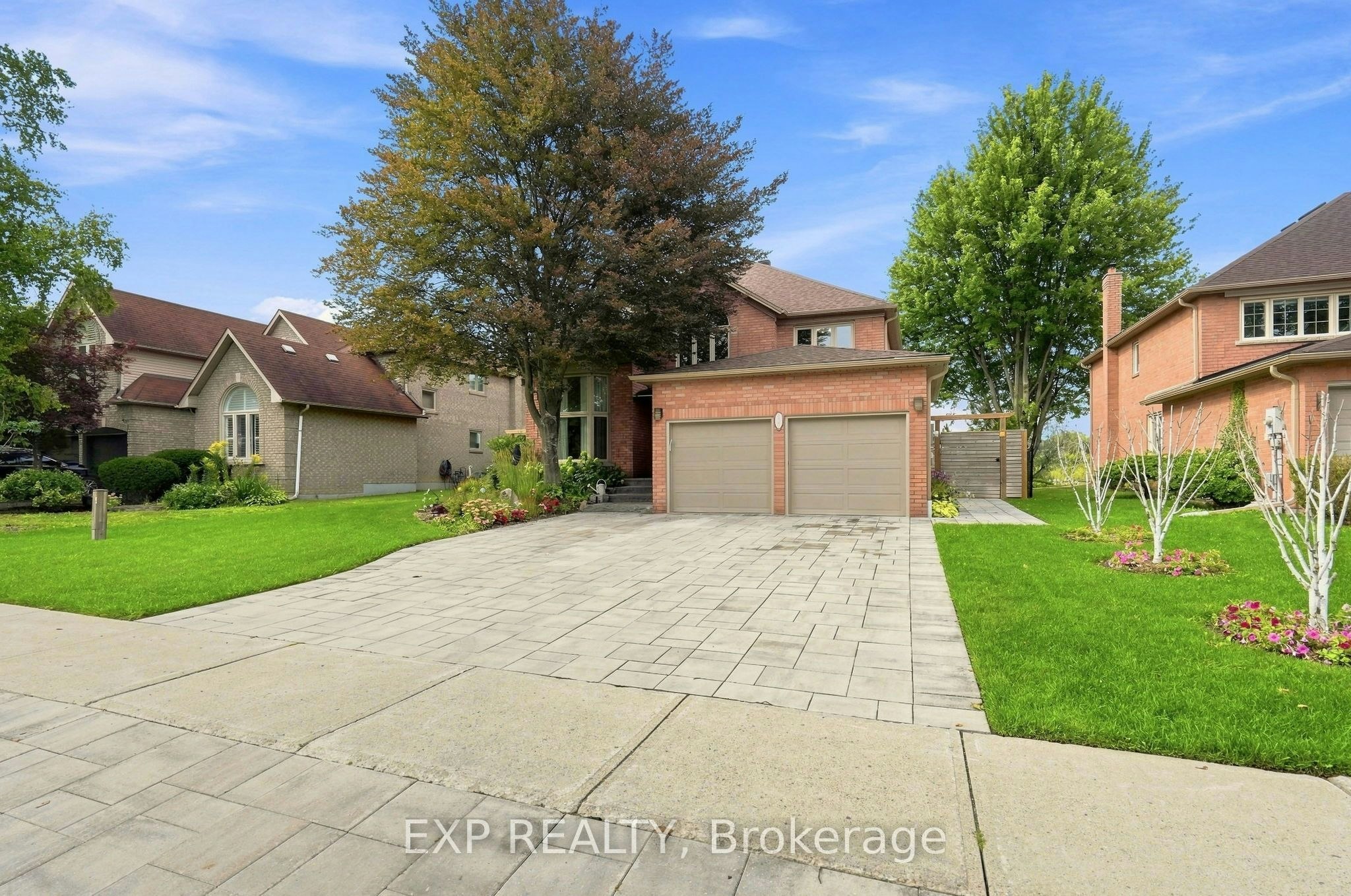 655 Culler Mews, Newmarket, ON, L3X 1V8