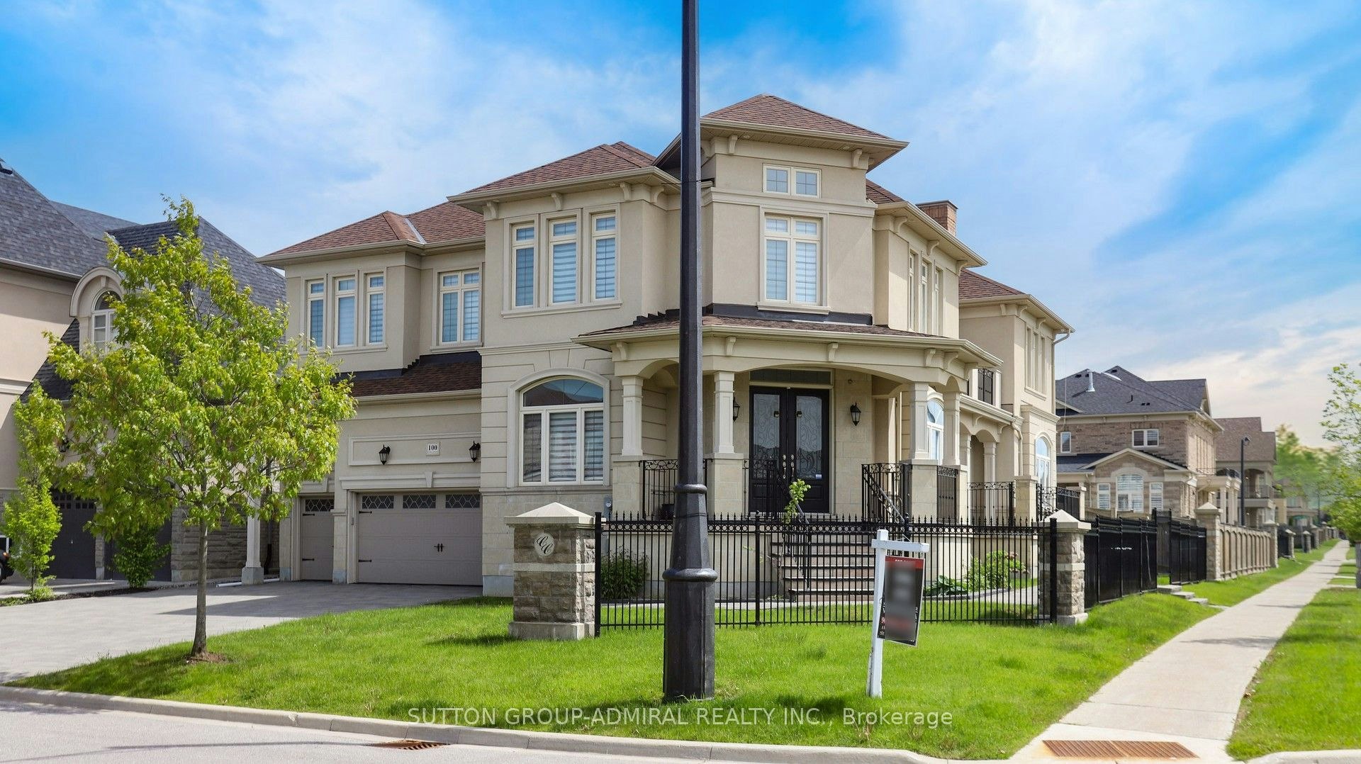 100 Virtue Crescent, Vaughan, ON, L4H 4C3