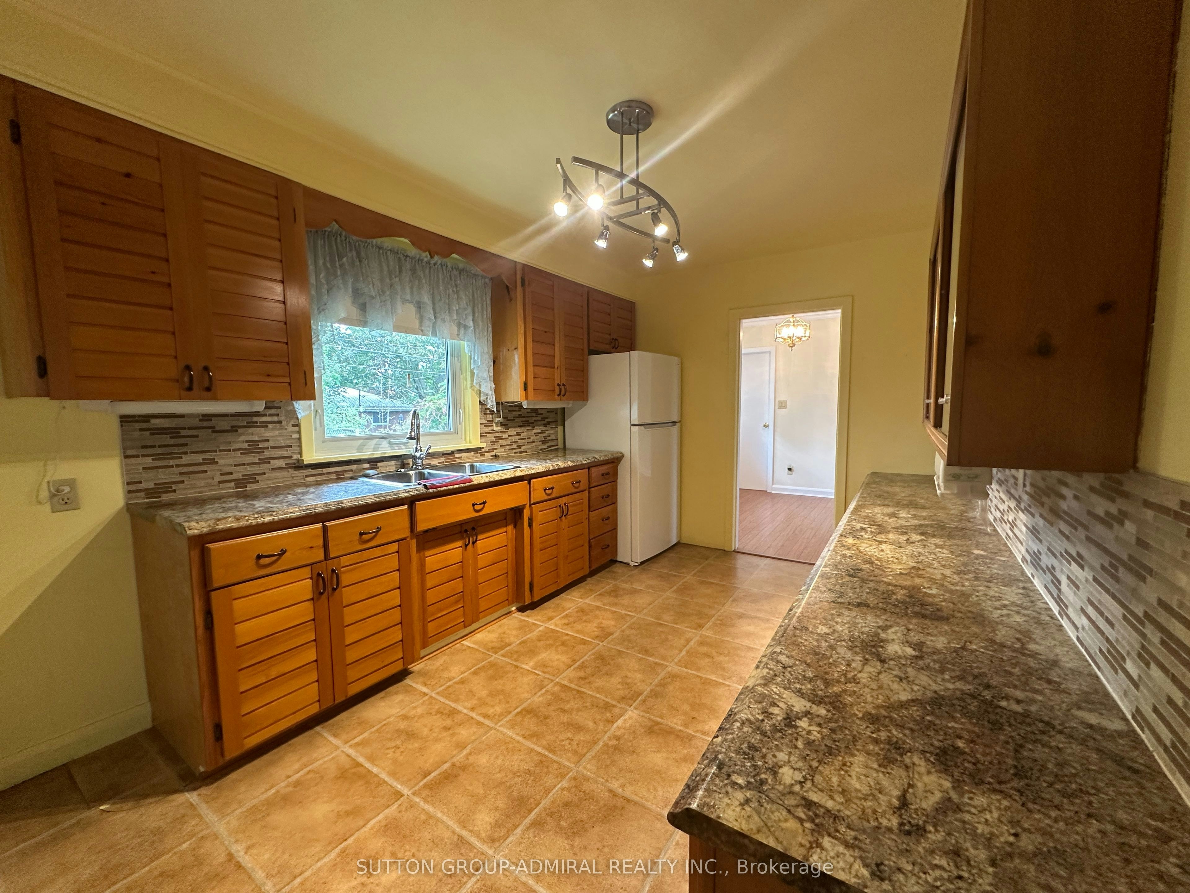 94 Queen Street S, New Tecumseth, ON, L0G 1W0 - 8