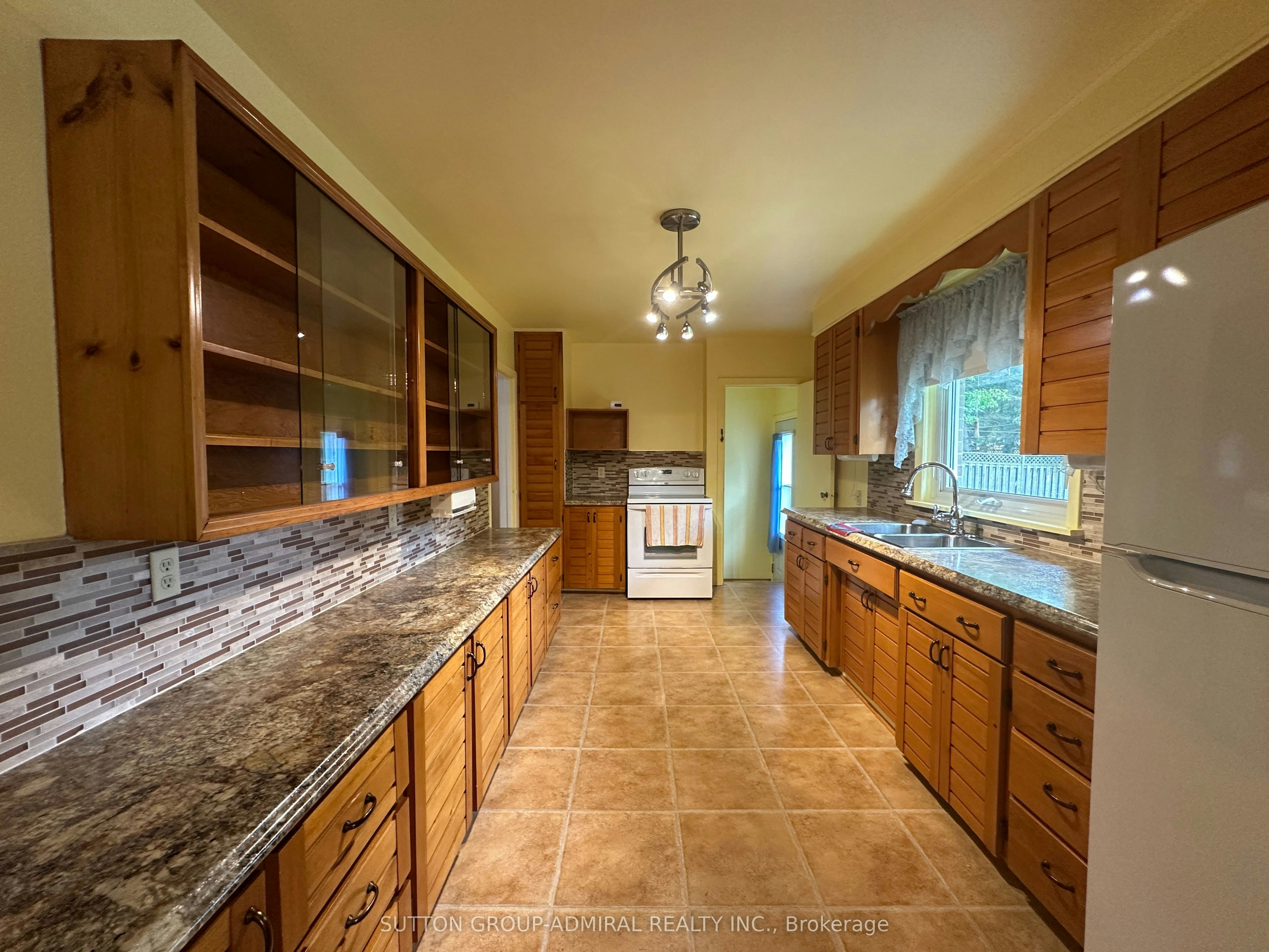 94 Queen Street S, New Tecumseth, ON, L0G 1W0 - 10