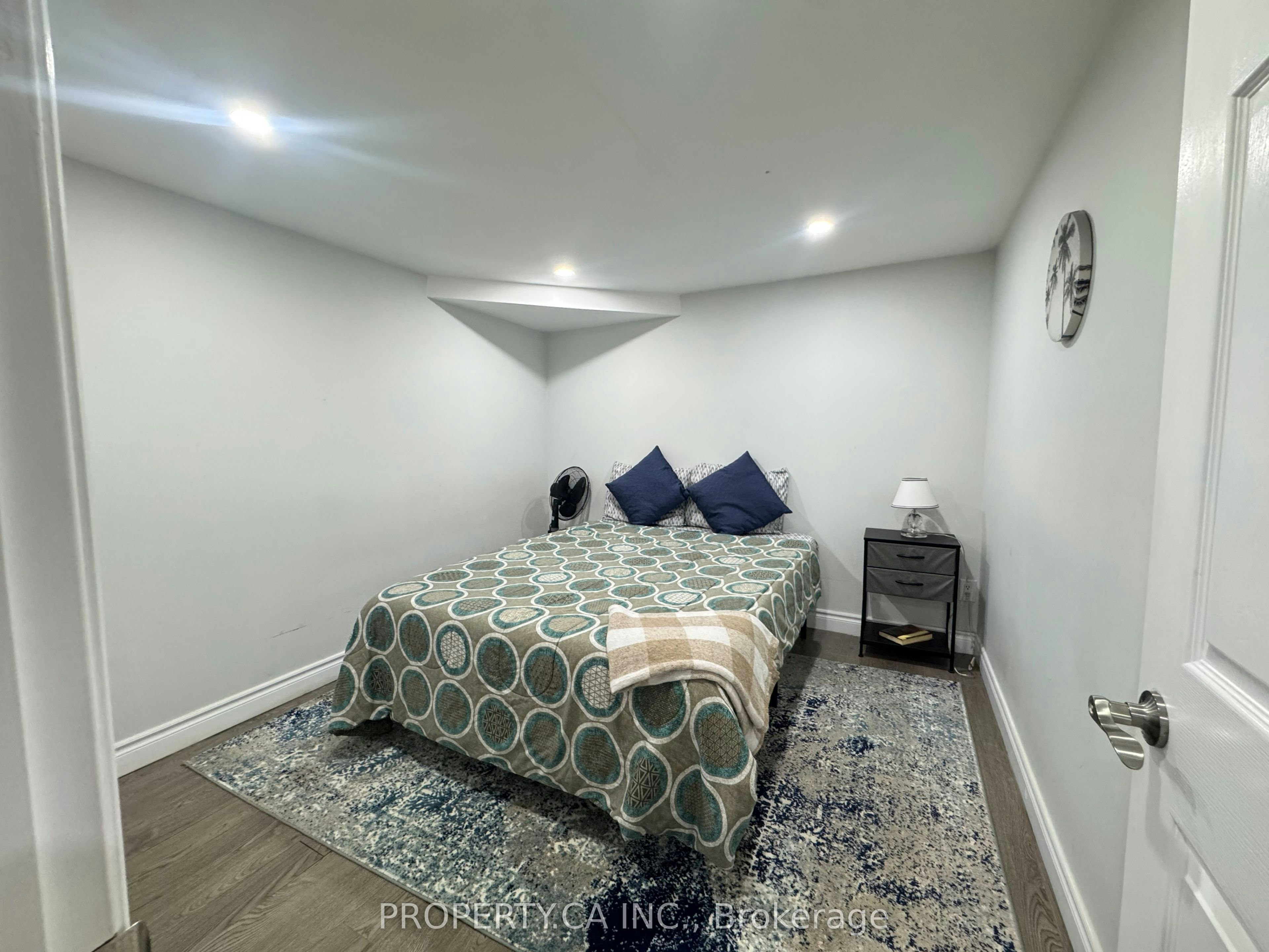 Lower-37 Hewlett Crescent, Markham, ON, L3P 7J9 - 27