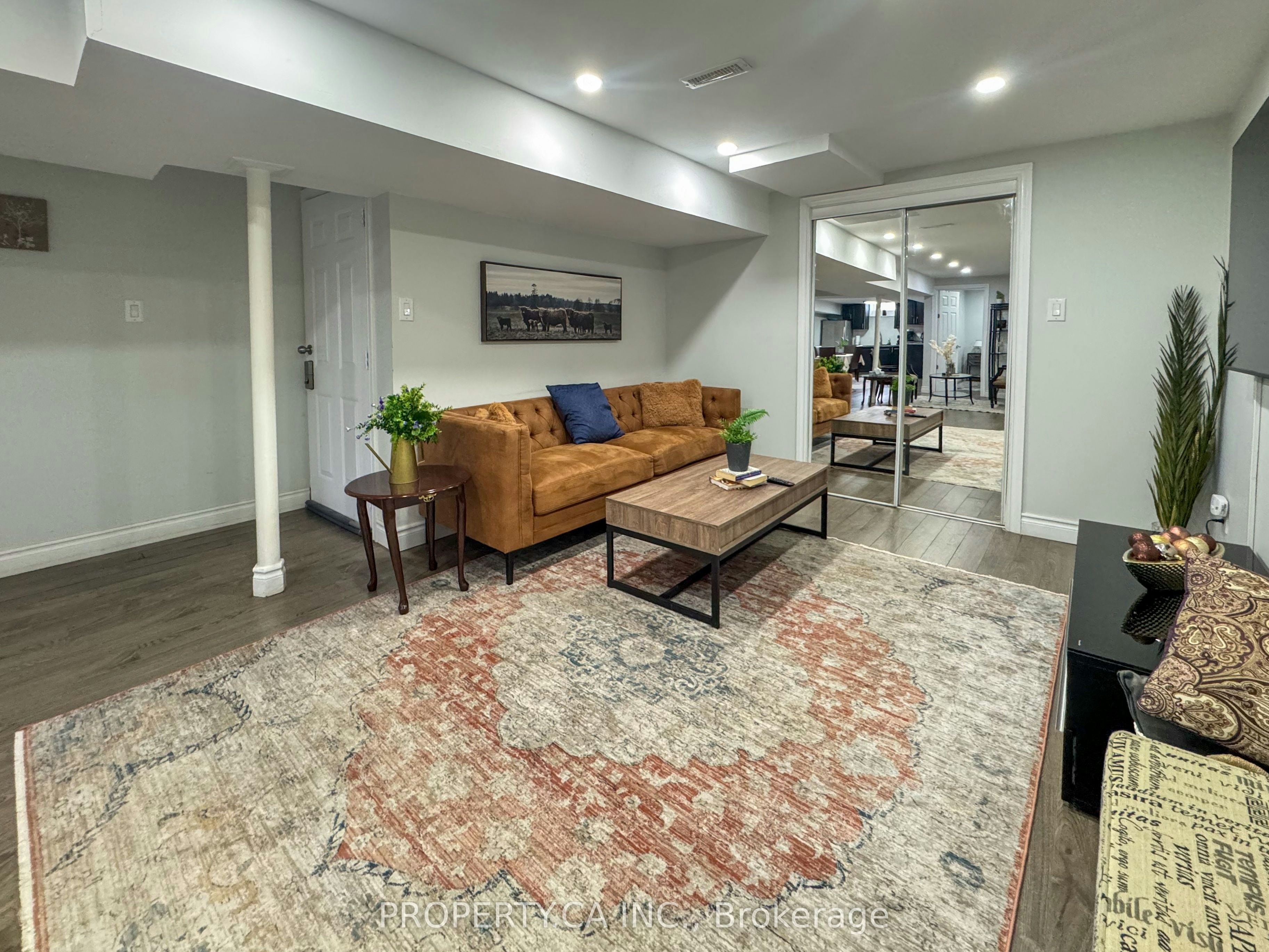 Lower-37 Hewlett Crescent, Markham, ON, L3P 7J9 - 2