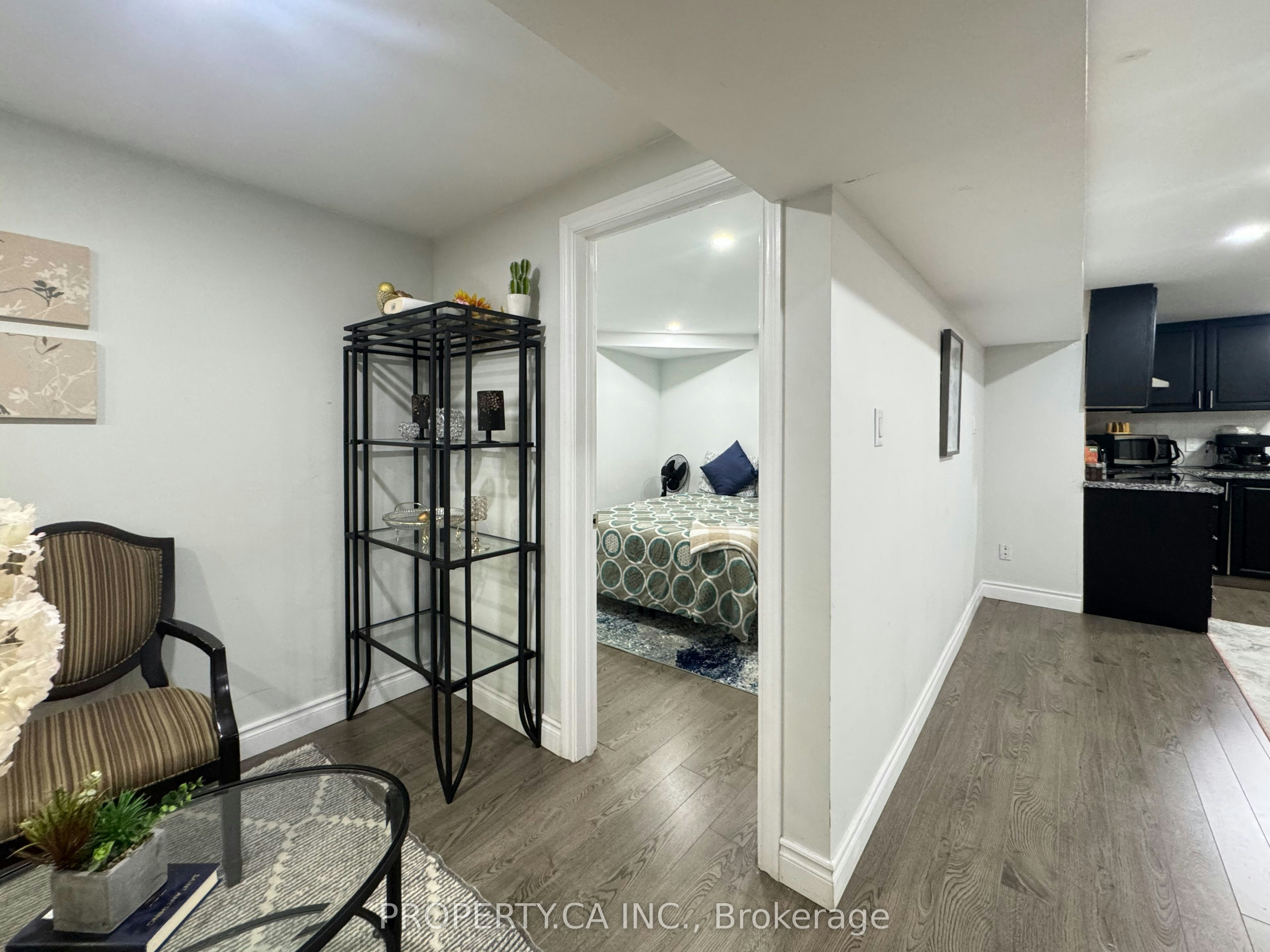 Lower-37 Hewlett Crescent, Markham, ON, L3P 7J9 - 26