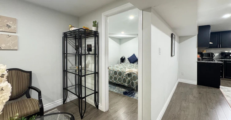 Lower-37 Hewlett Crescent, Markham, ON, L3P 7J9 - 26