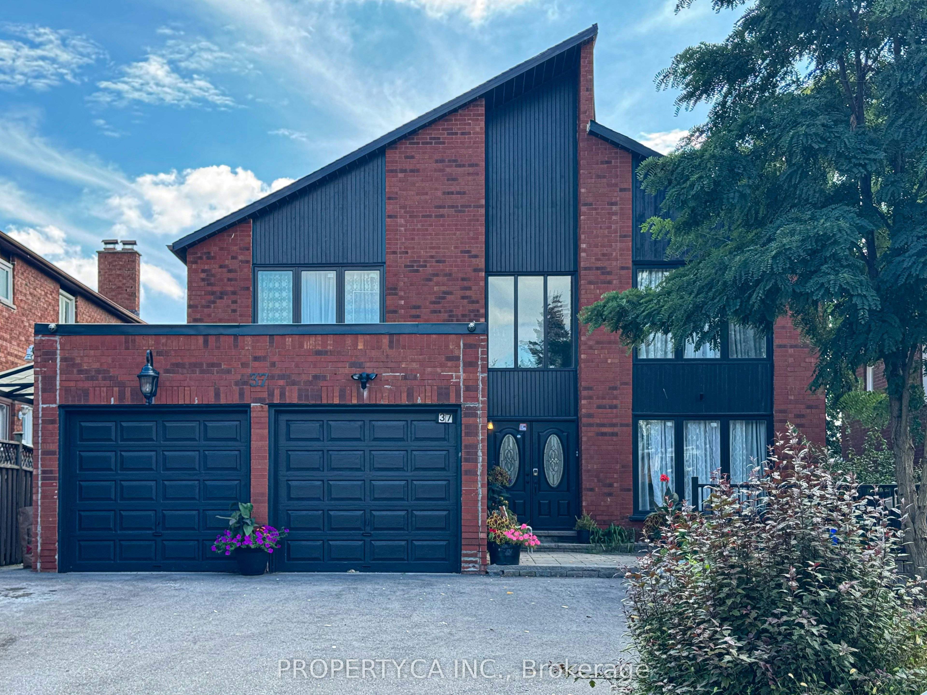 Lower-37 Hewlett Crescent, Markham, ON, L3P 7J9