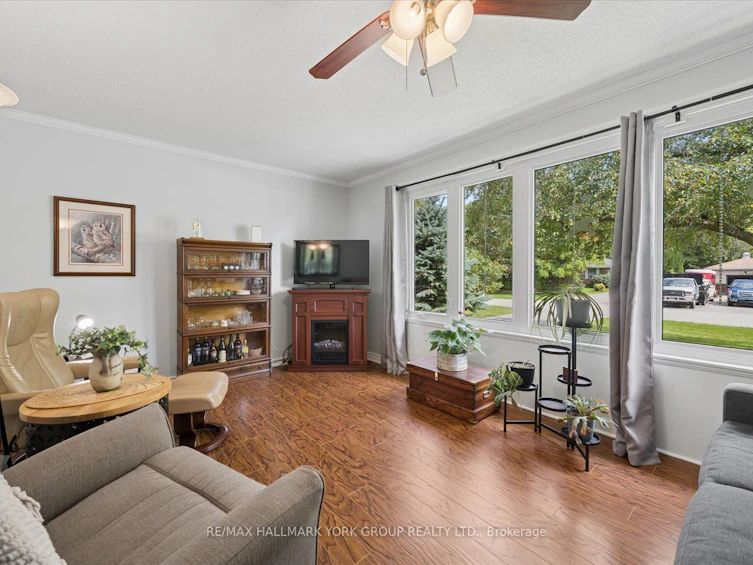 26 Georgina Street, Georgina, ON, L0E 1R0 - 7