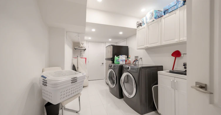 183 Kingsbridge Circle, Vaughan, ON, L4J 8N9 - 29