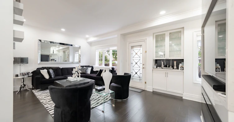 183 Kingsbridge Circle, Vaughan, ON, L4J 8N9 - 8