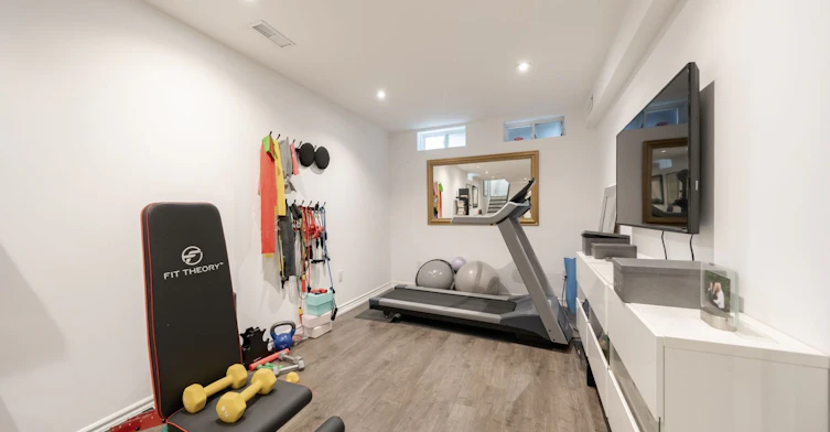 183 Kingsbridge Circle, Vaughan, ON, L4J 8N9 - 25