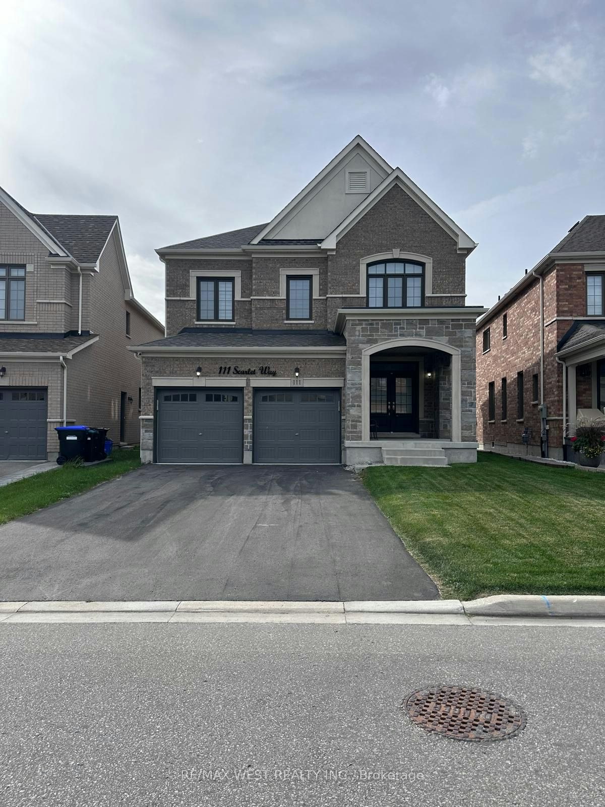 111 Scarlet Way, Bradford West Gwillimbury, ON, L3Z 0T4