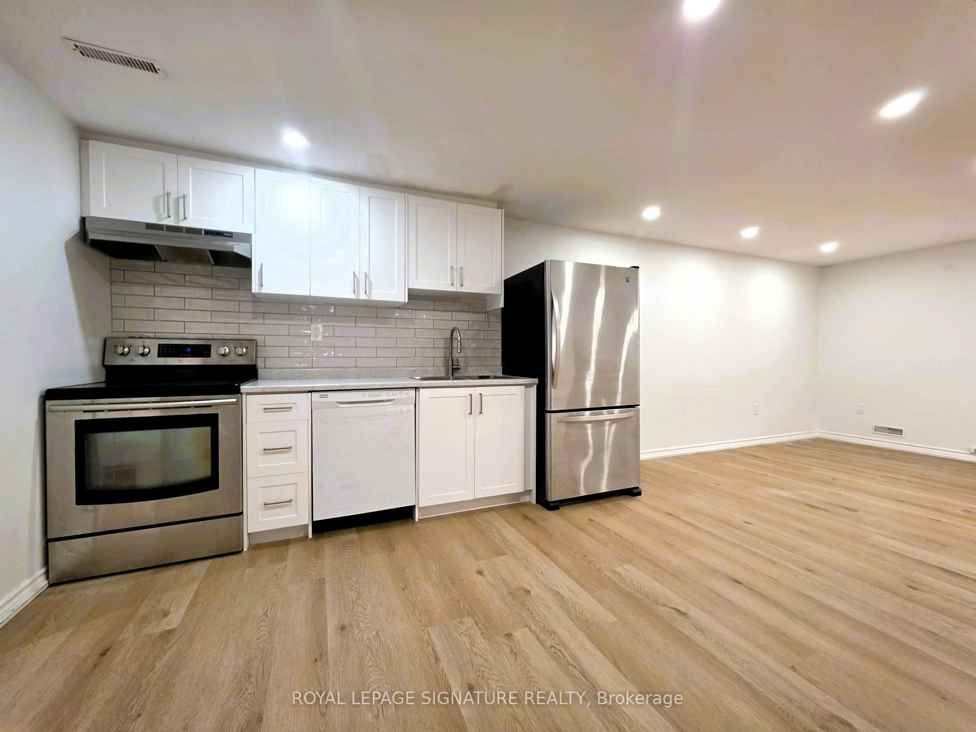 Bsmt-148 Tamarac Trail, Aurora, ON, L4G 5V3 - 3