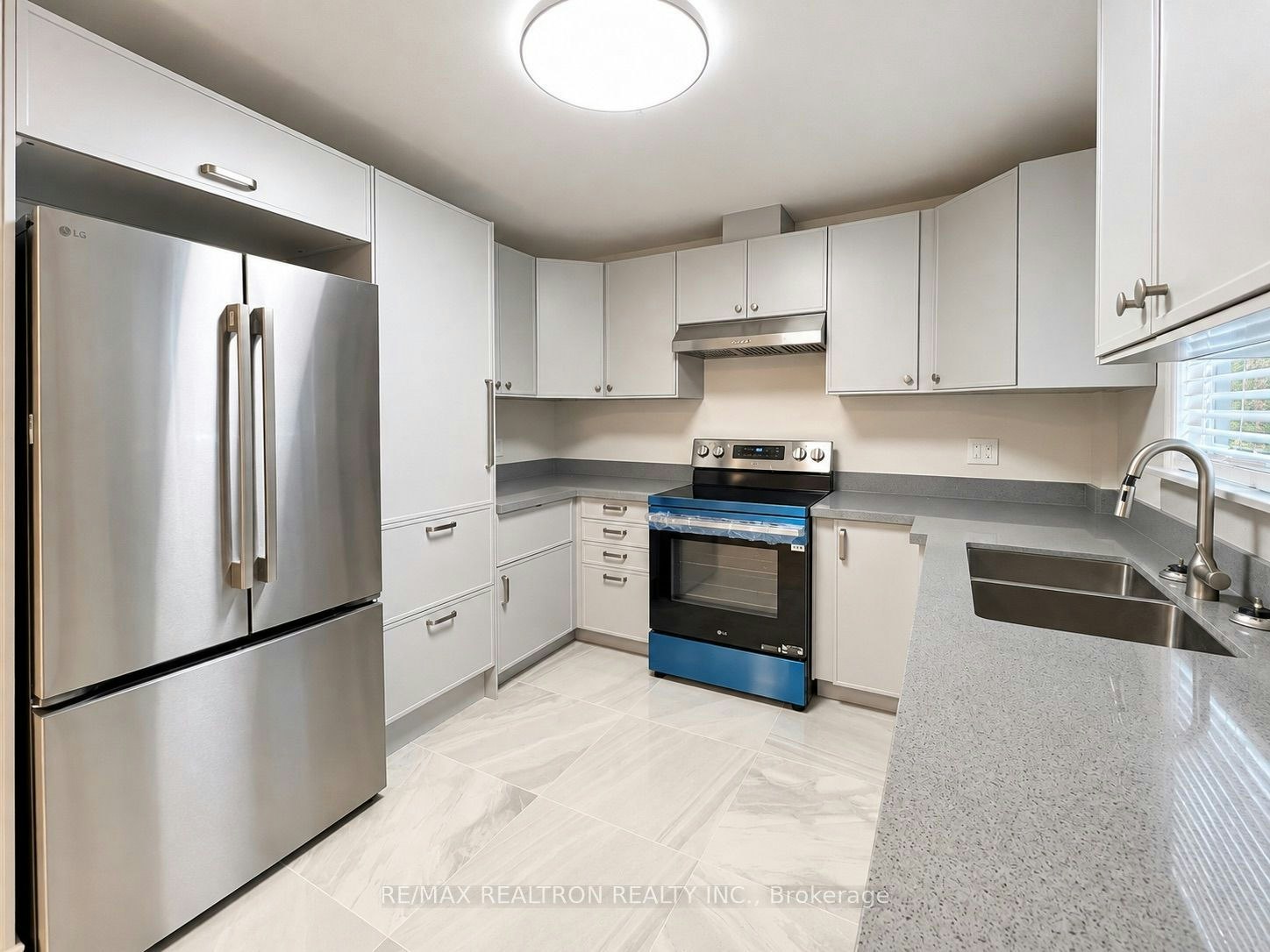 21 Clark Avenue, Markham, ON, L3T 1S4 - 11