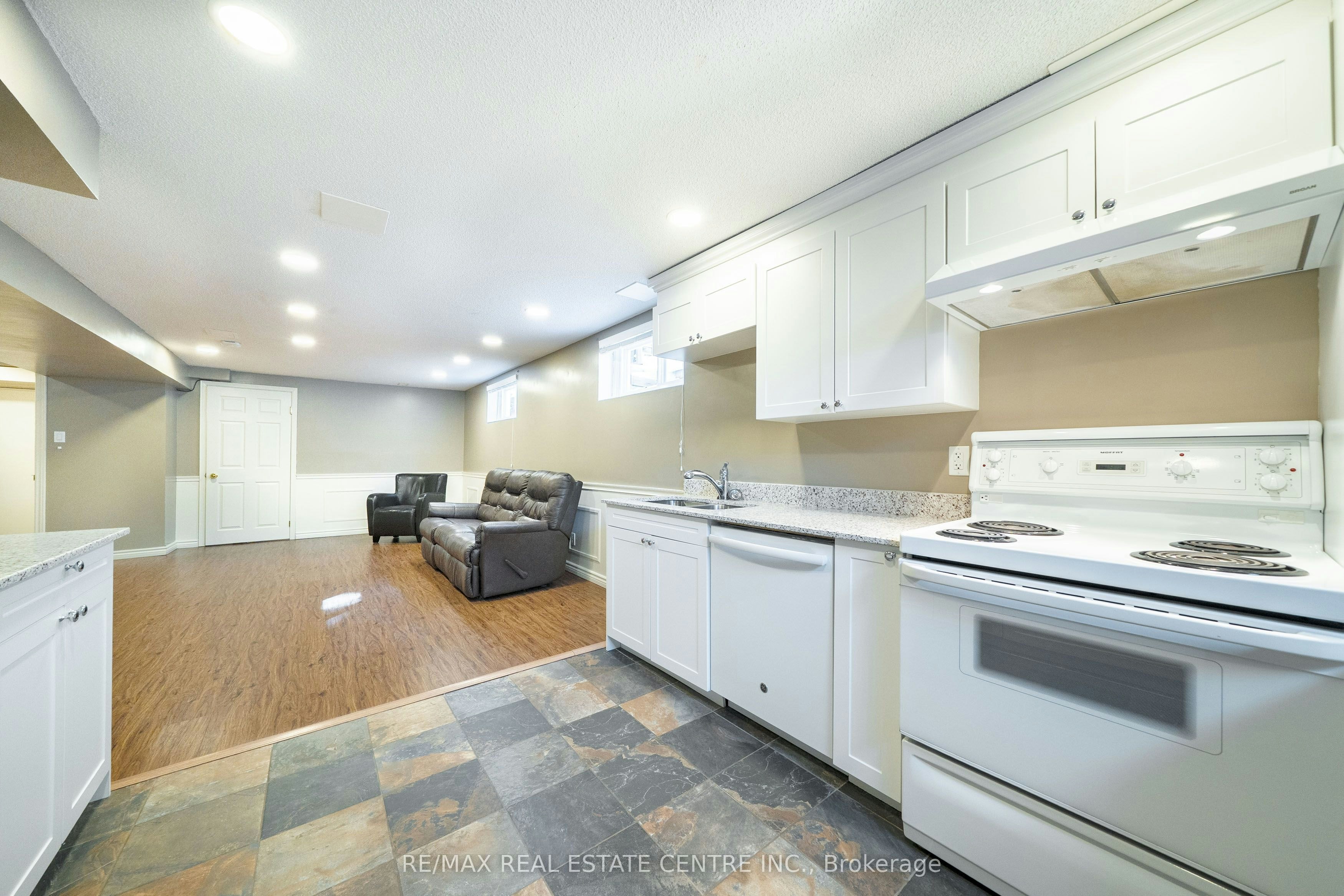 283 Debborah Place, Whitchurch-Stouffville, ON, L4A 5C5 - 6
