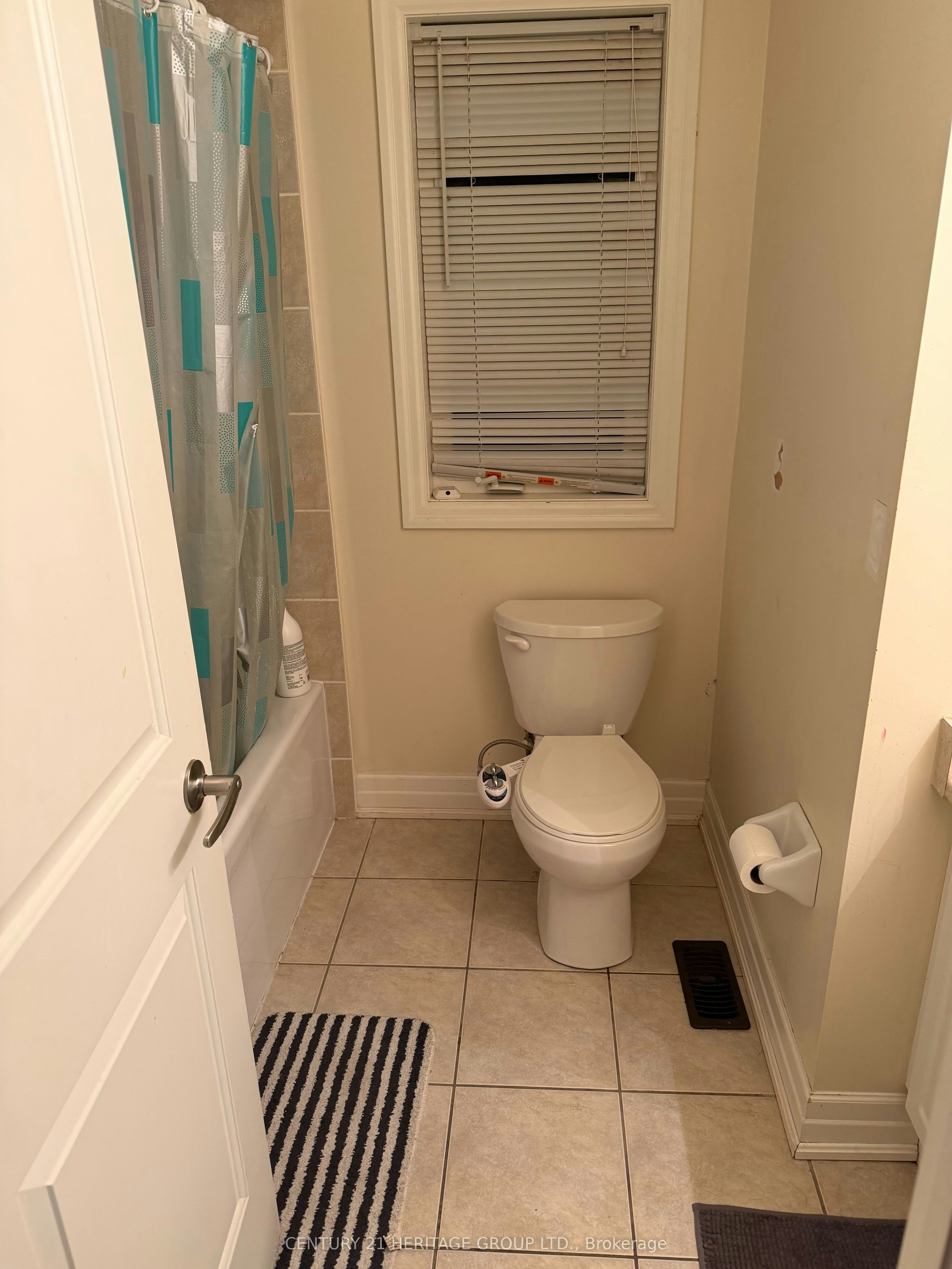 3 Grey Wing Avenue, Georgina, ON, L4P 0E8 - 12