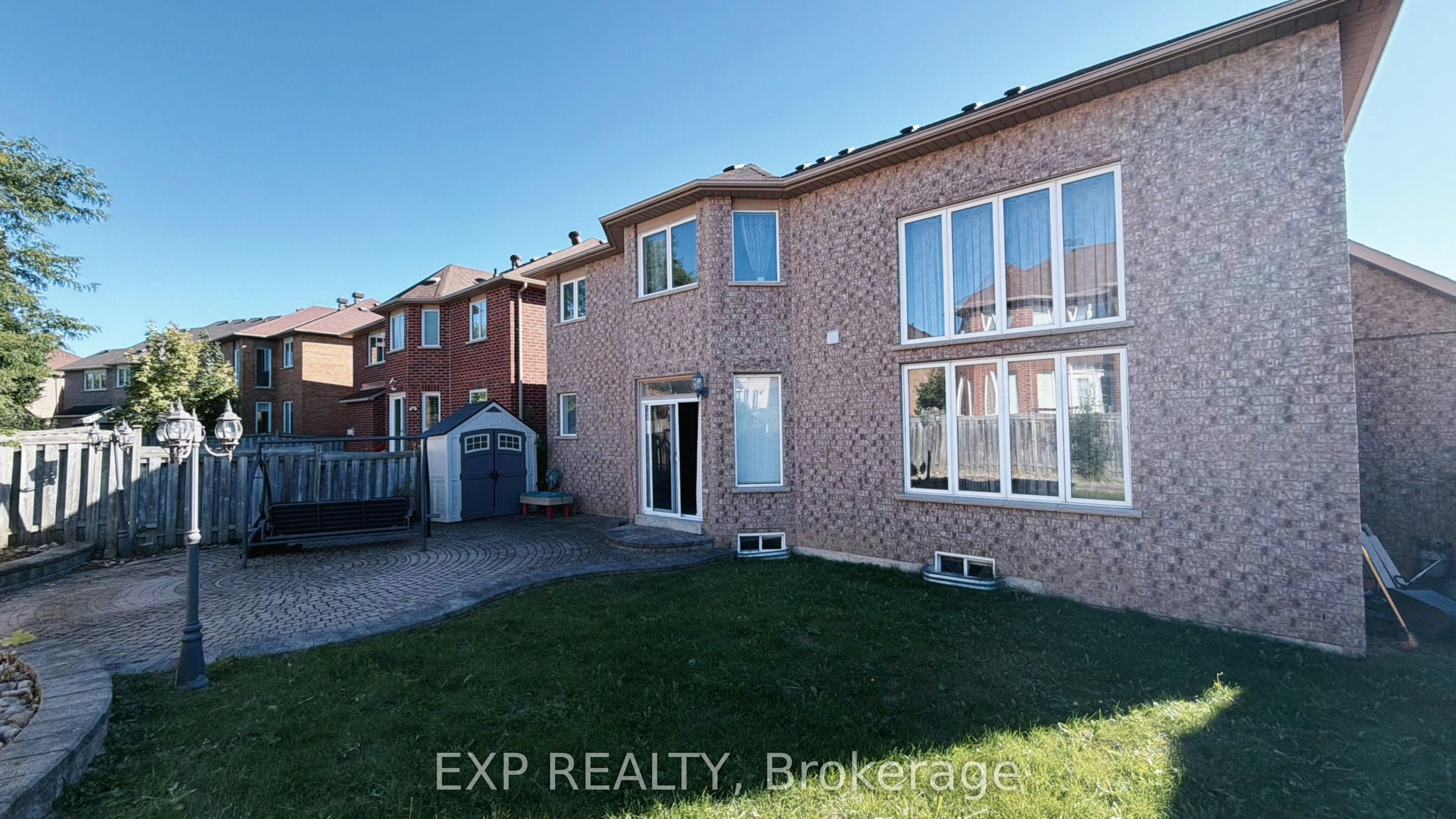 17 Country Ridge Drive, Markham, ON, L6E 1C4 - 4