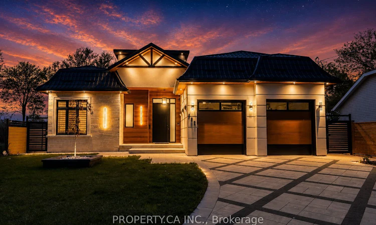 132 Cook's Bay Drive