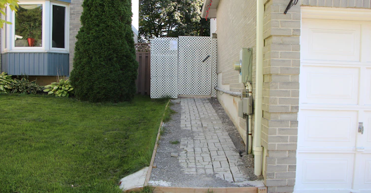 306 Salisbury Lane, Newmarket, ON, L3Y 8A5 - 14