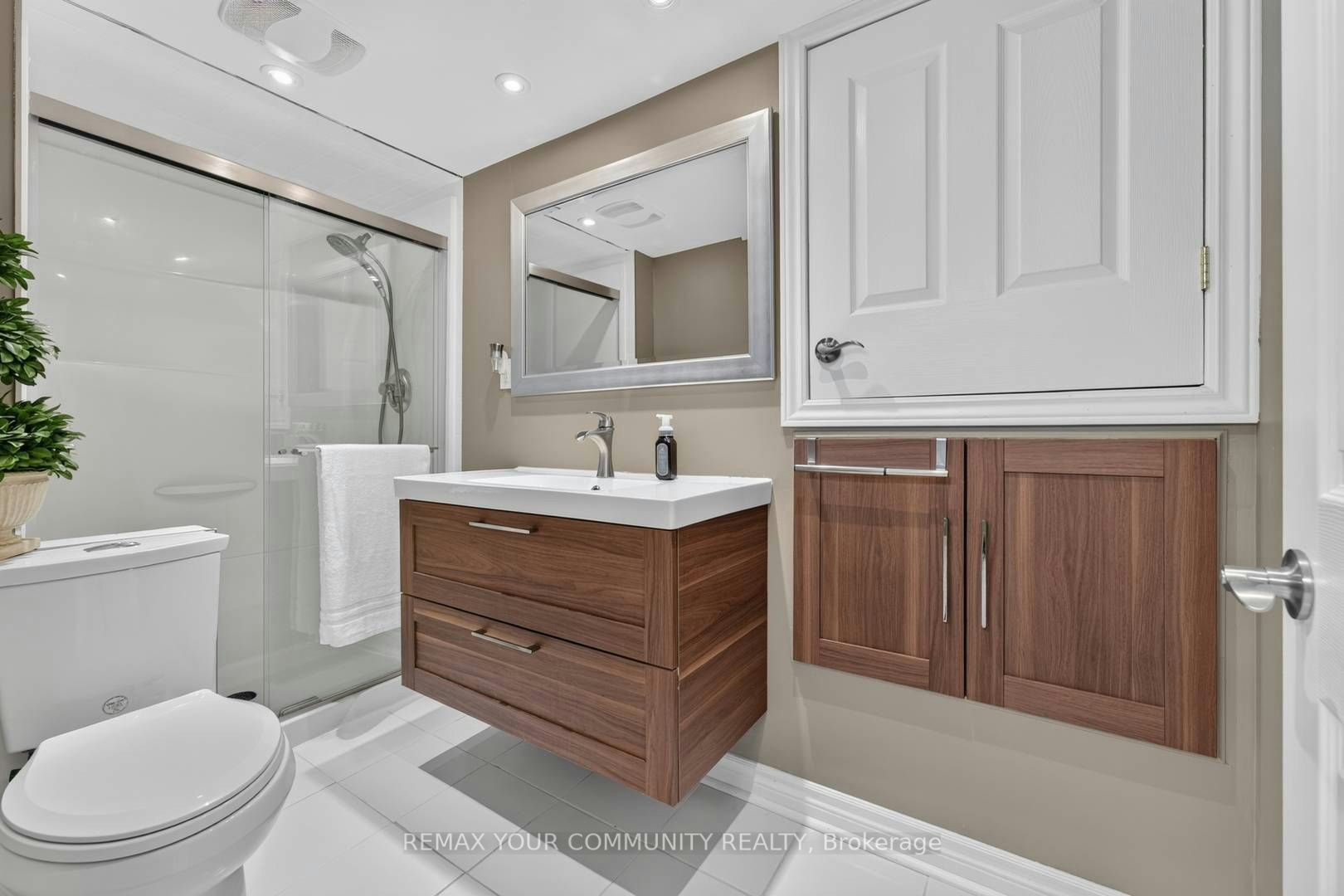 786 Exceller Circle, Newmarket, ON, L3X 1P5 - 37