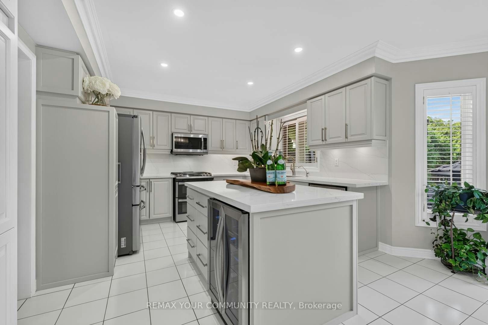 786 Exceller Circle, Newmarket, ON, L3X 1P5 - 17