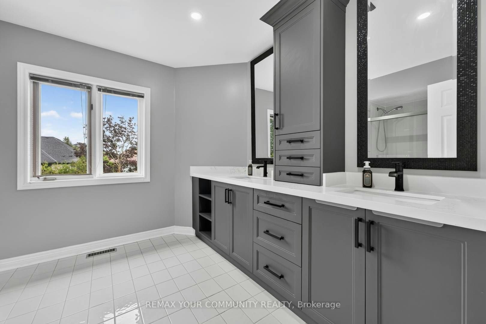 786 Exceller Circle, Newmarket, ON, L3X 1P5 - 26