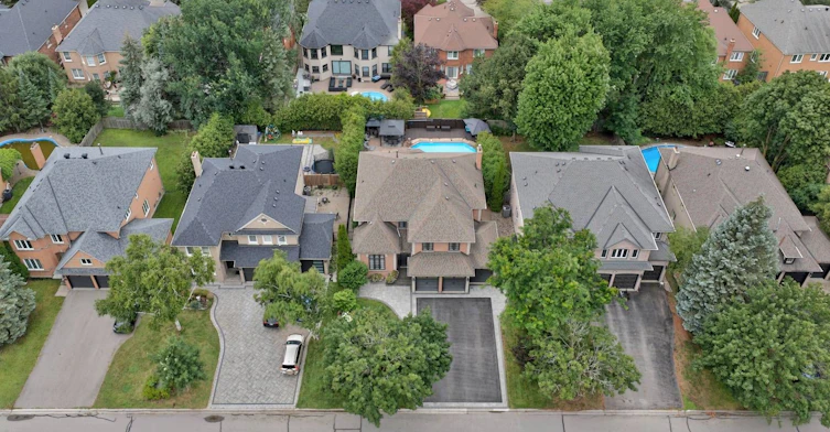 786 Exceller Circle, Newmarket, ON, L3X 1P5 - 4