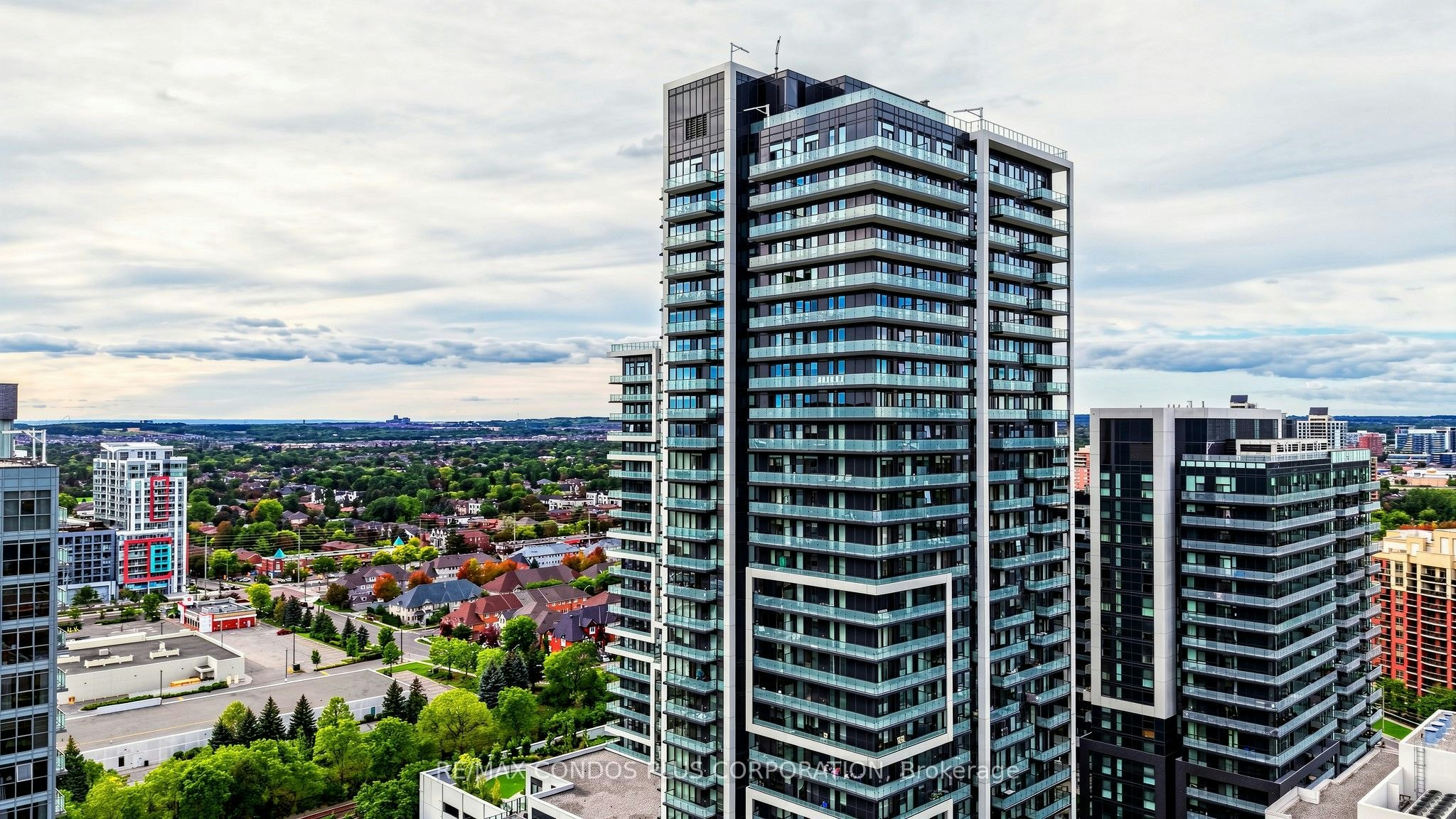 503-105 Oneida Crescent, Richmond Hill, ON, L4B 0H6