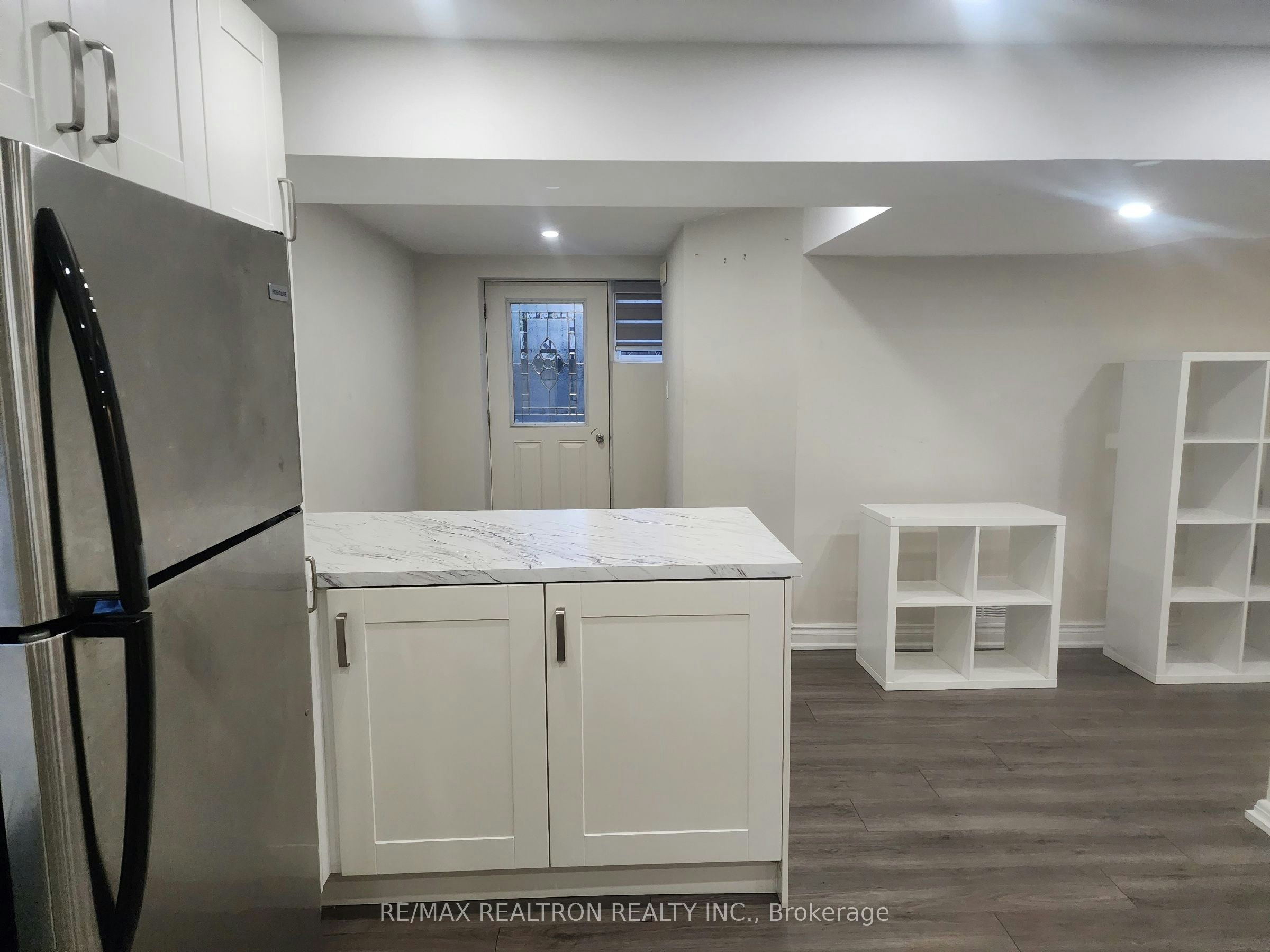Basement-426 Crosby Avenue, Richmond Hill, ON, L4C 2S1 - 2