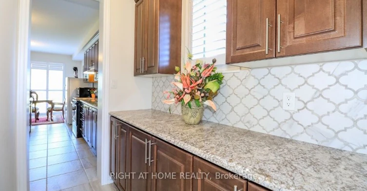 1474 Simpkin Court, Innisfil, ON, L0L 1W0 - 9