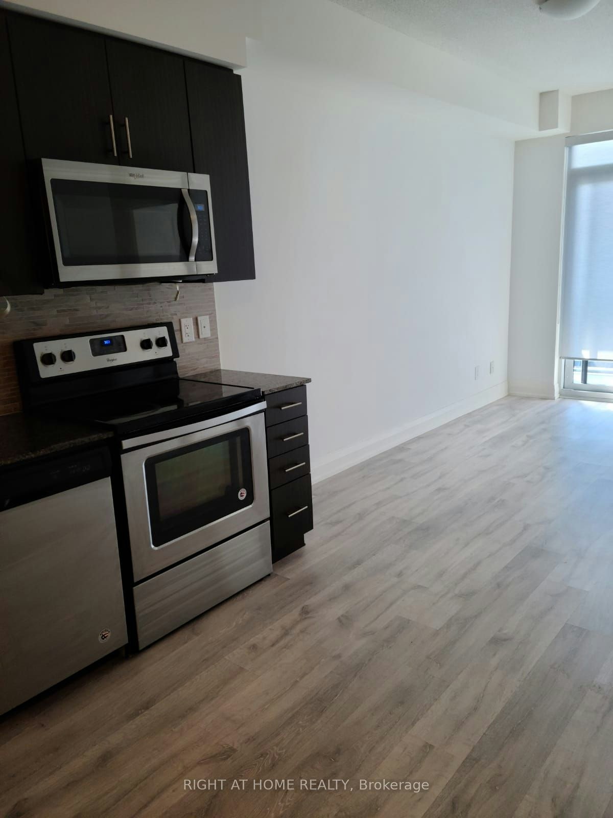 2901-3600 Highway 7 Road, Vaughan, ON, L4L 0G7 - 7