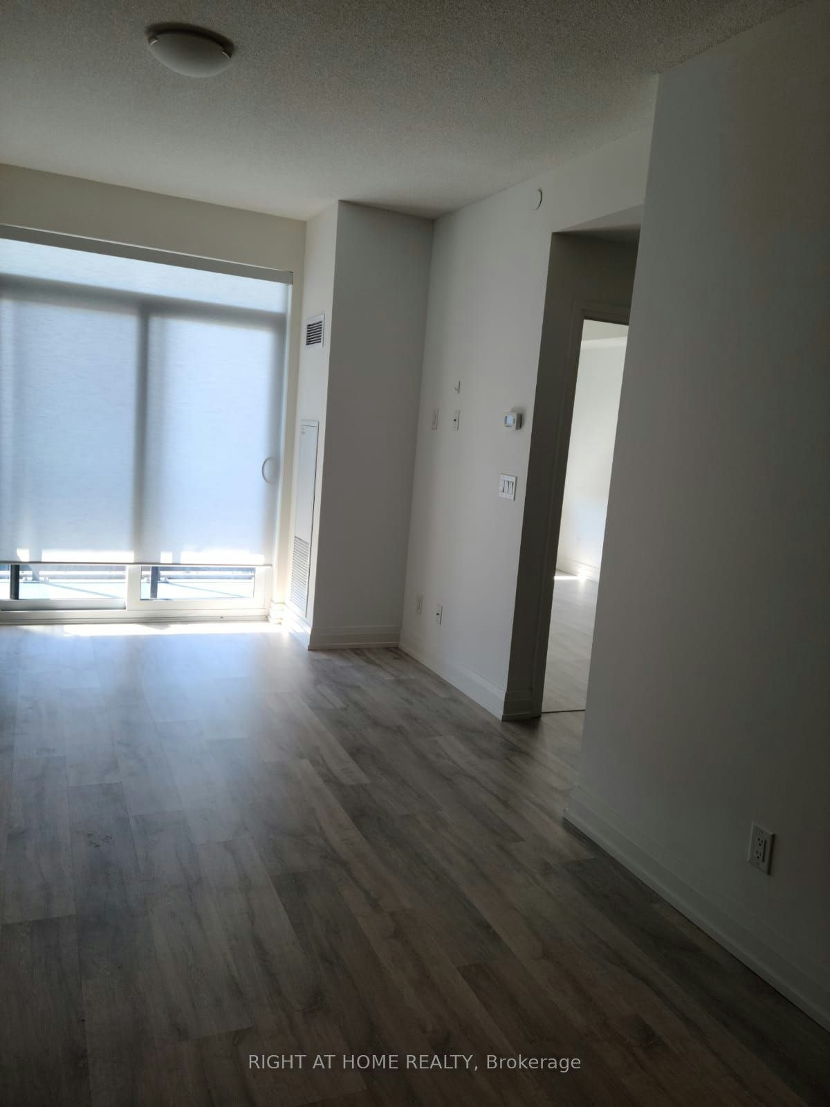 2901-3600 Highway 7 Road, Vaughan, ON, L4L 0G7 - 4