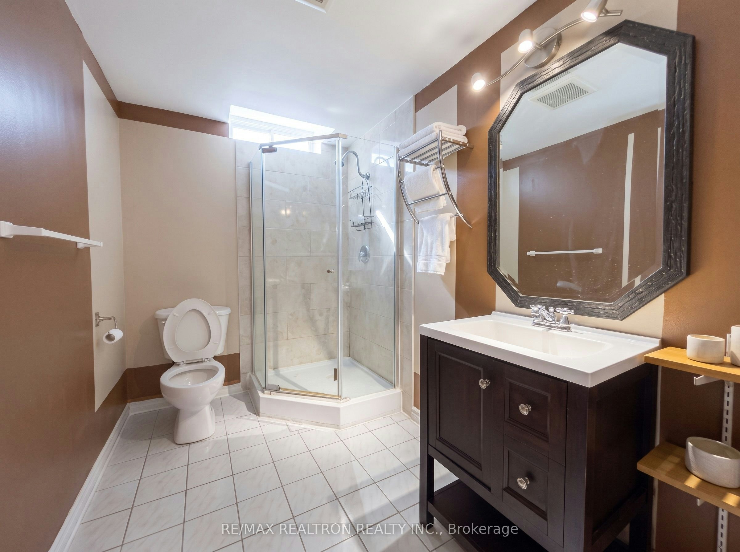 47 Nightstar Drive, Richmond Hill, ON, L4C 8H8 - 7
