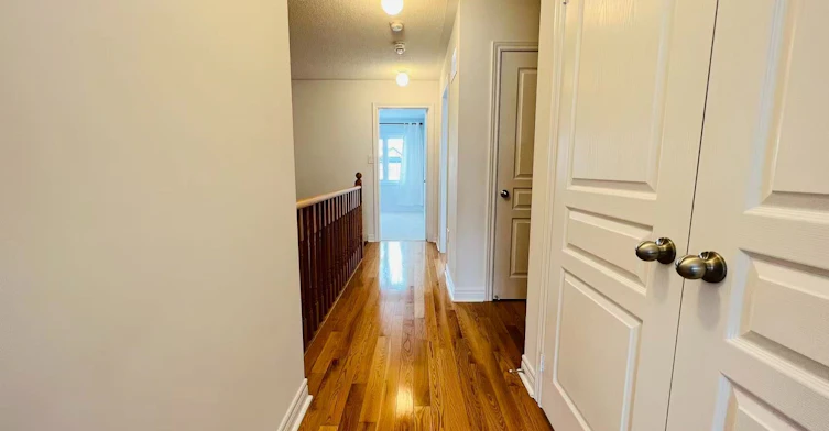 19 Homer Crescent, Aurora, ON, L4G 1B7 - 11