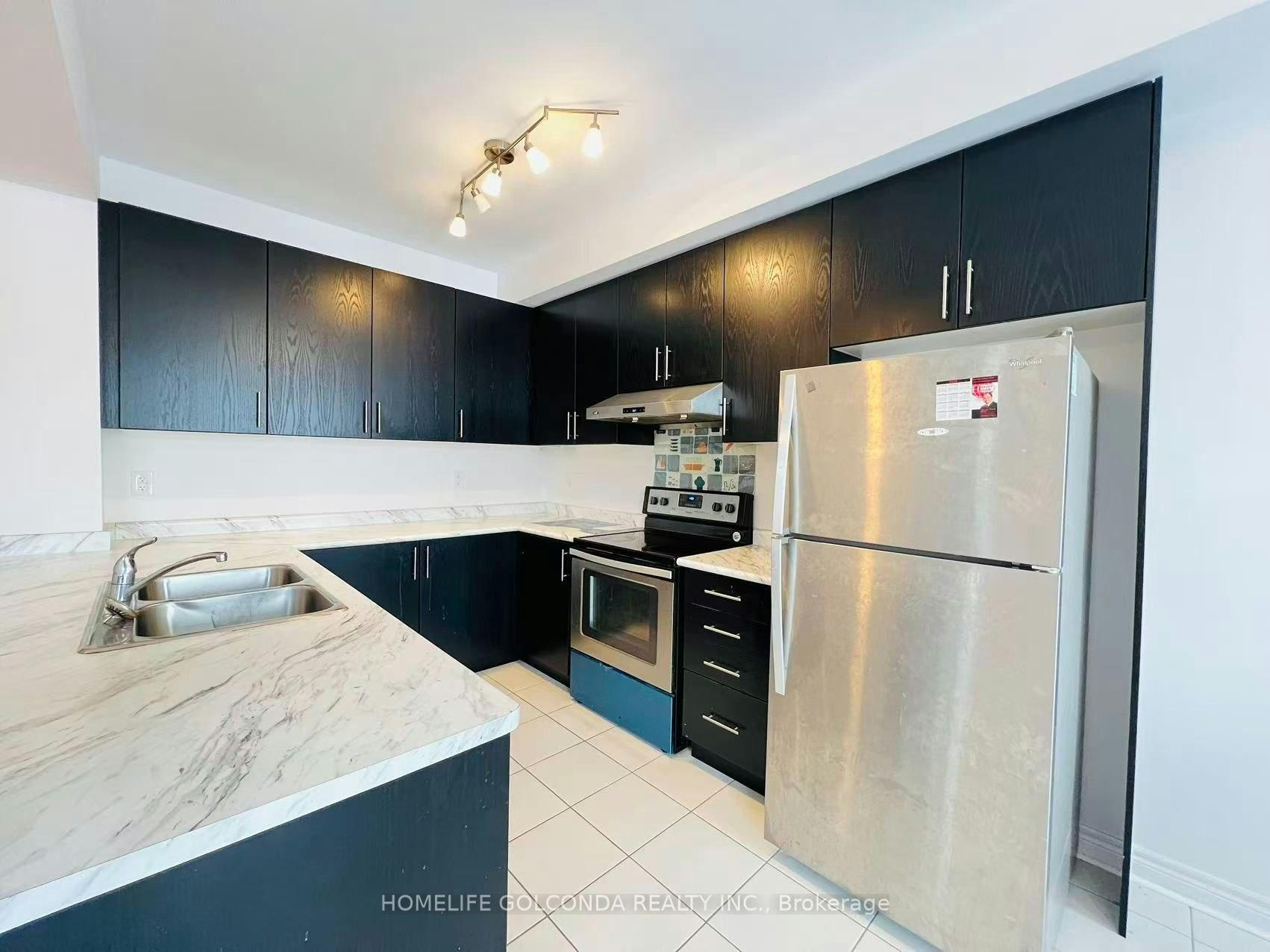 19 Homer Crescent, Aurora, ON, L4G 1B7 - 4