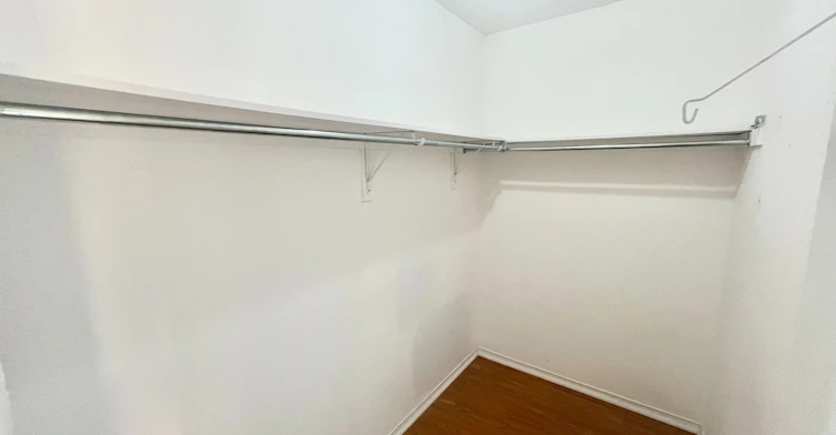 19 Fairlawn Avenue, Markham, ON, L6C 2E7 - 20