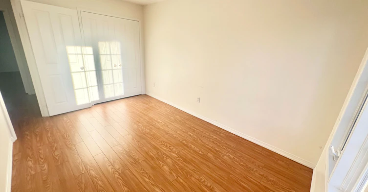 19 Fairlawn Avenue, Markham, ON, L6C 2E7 - 28