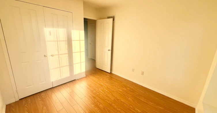 19 Fairlawn Avenue, Markham, ON, L6C 2E7 - 26