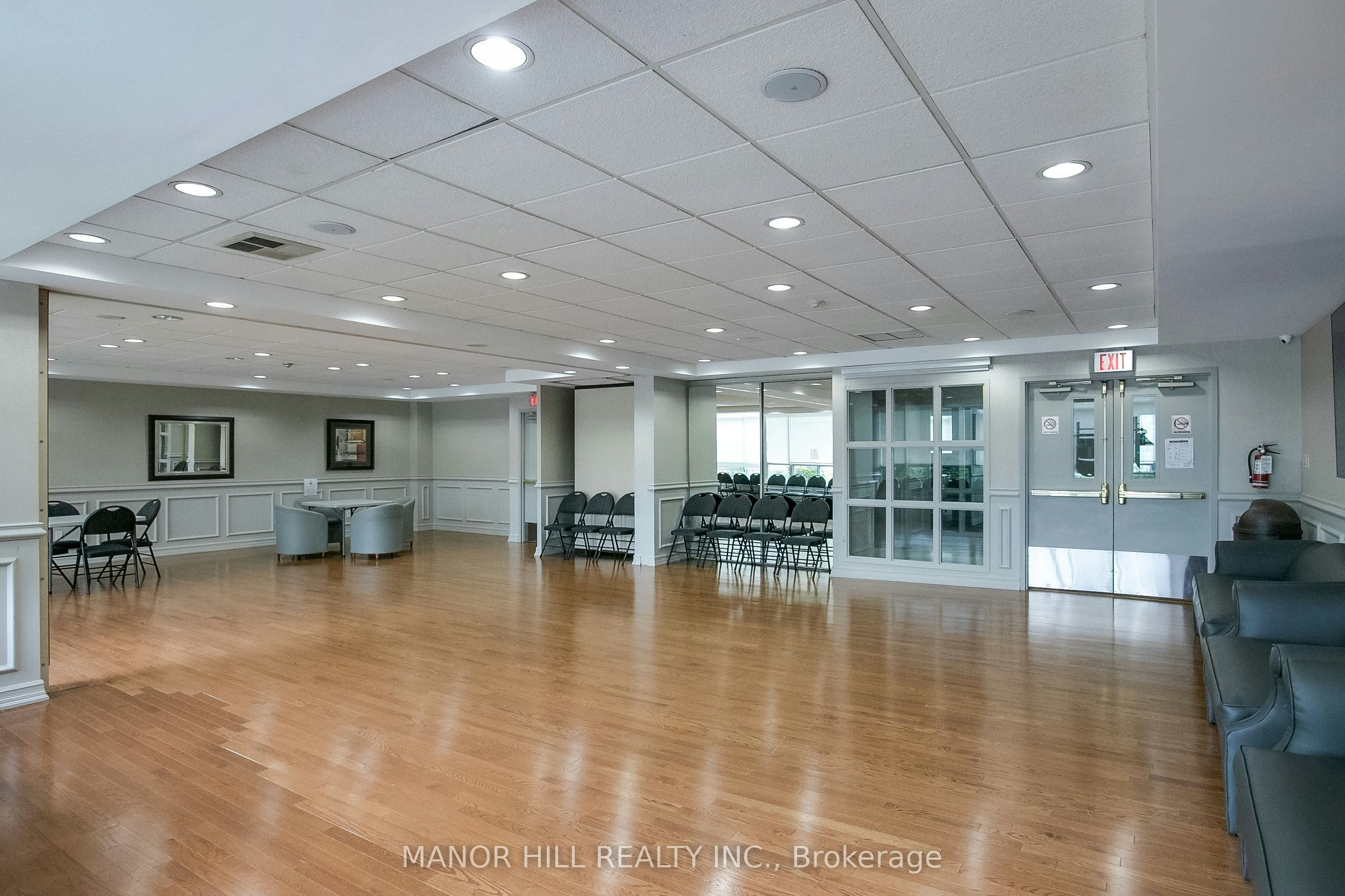814-11 Townsgate Drive, Vaughan, ON, L4J 8G4 - 43