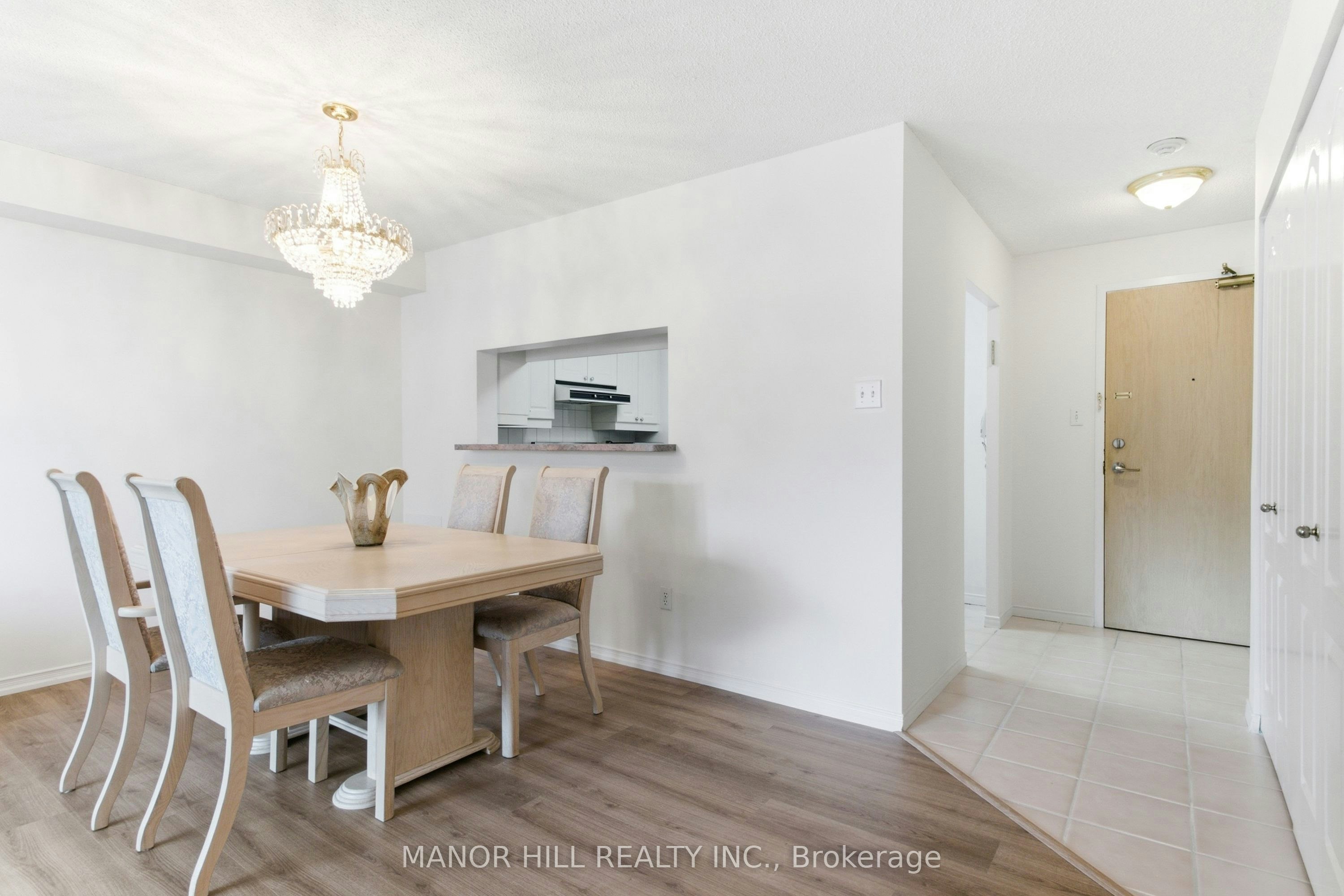814-11 Townsgate Drive, Vaughan, ON, L4J 8G4 - 14
