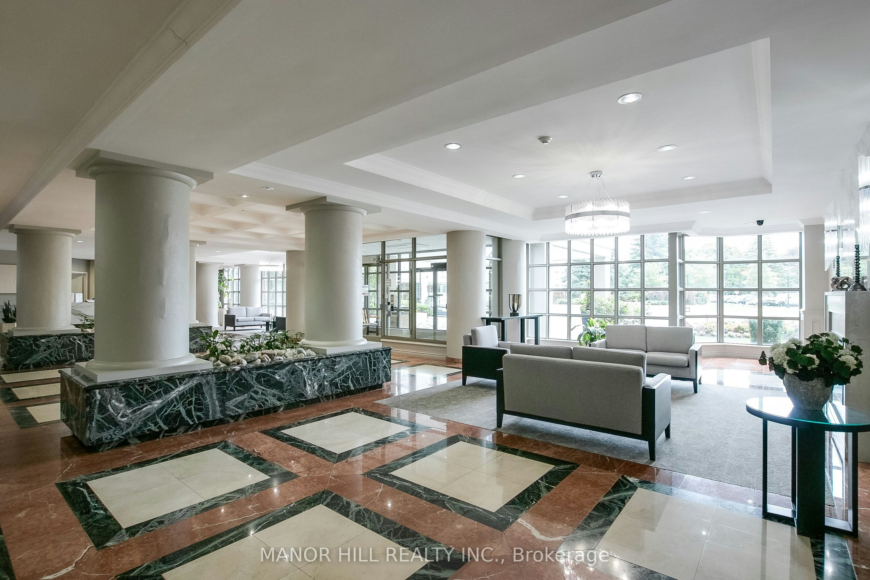 814-11 Townsgate Drive, Vaughan, ON, L4J 8G4 - 46