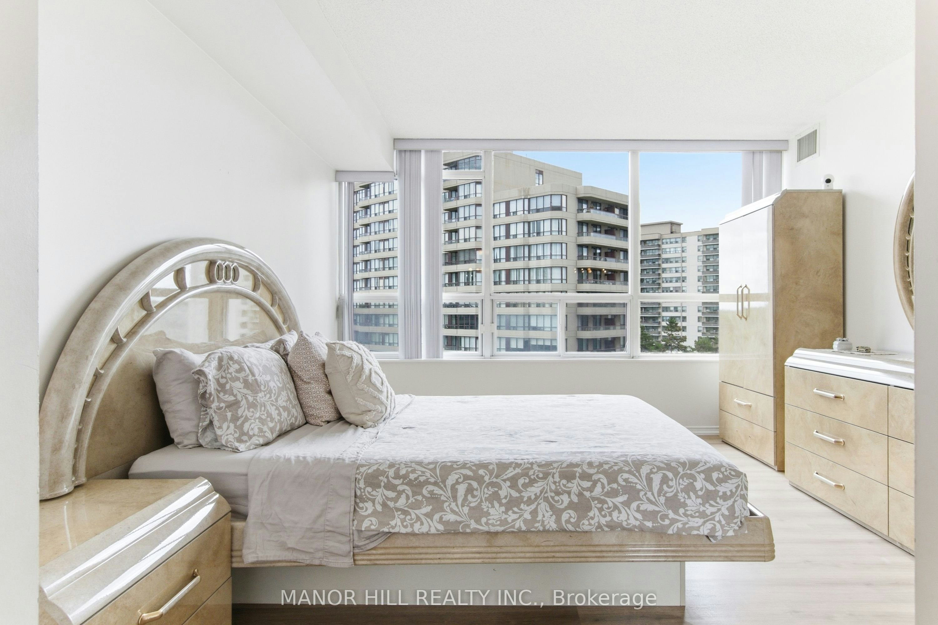 814-11 Townsgate Drive, Vaughan, ON, L4J 8G4 - 24