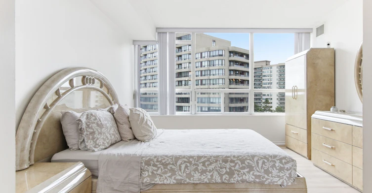 814-11 Townsgate Drive, Vaughan, ON, L4J 8G4 - 24