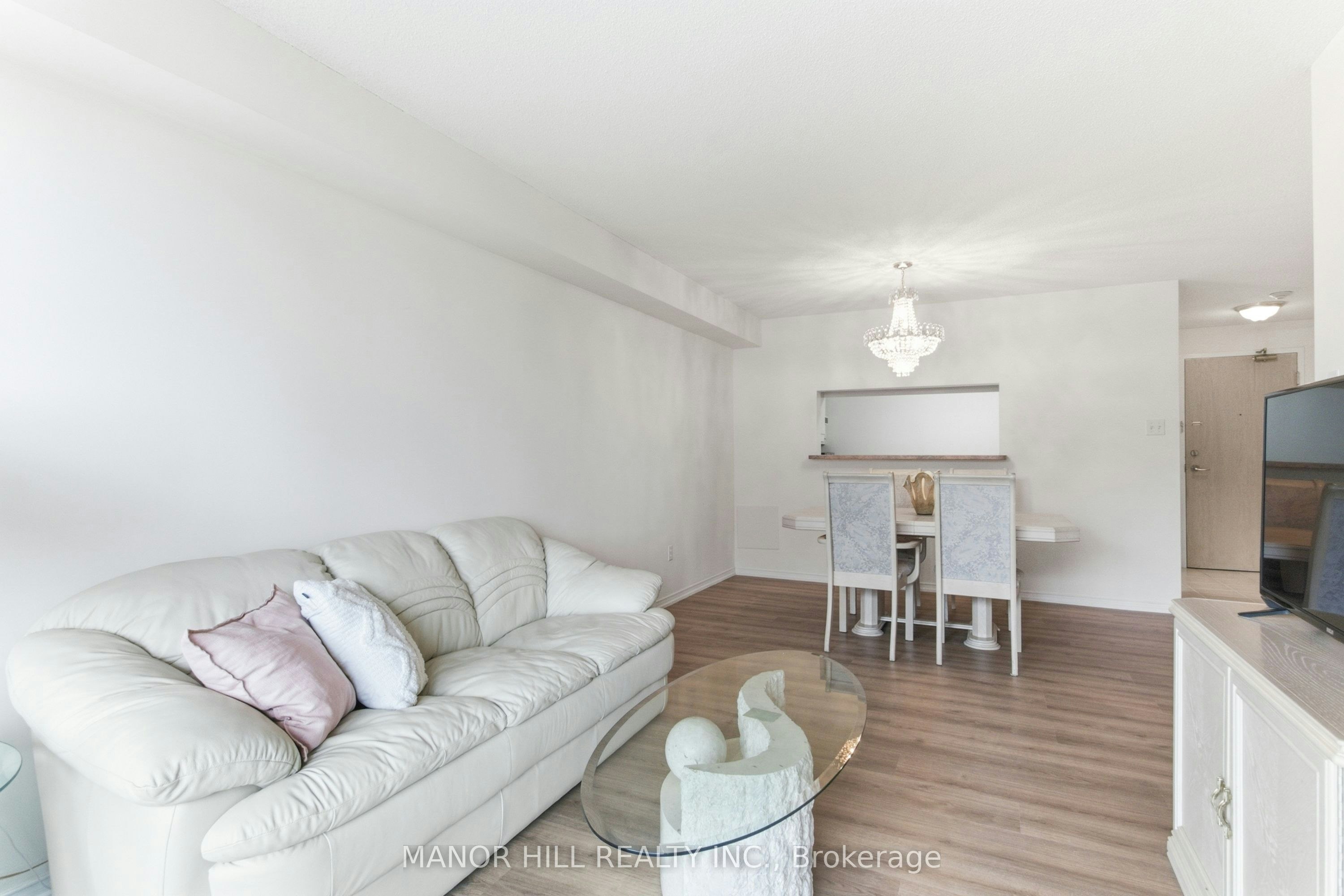 814-11 Townsgate Drive, Vaughan, ON, L4J 8G4 - 11