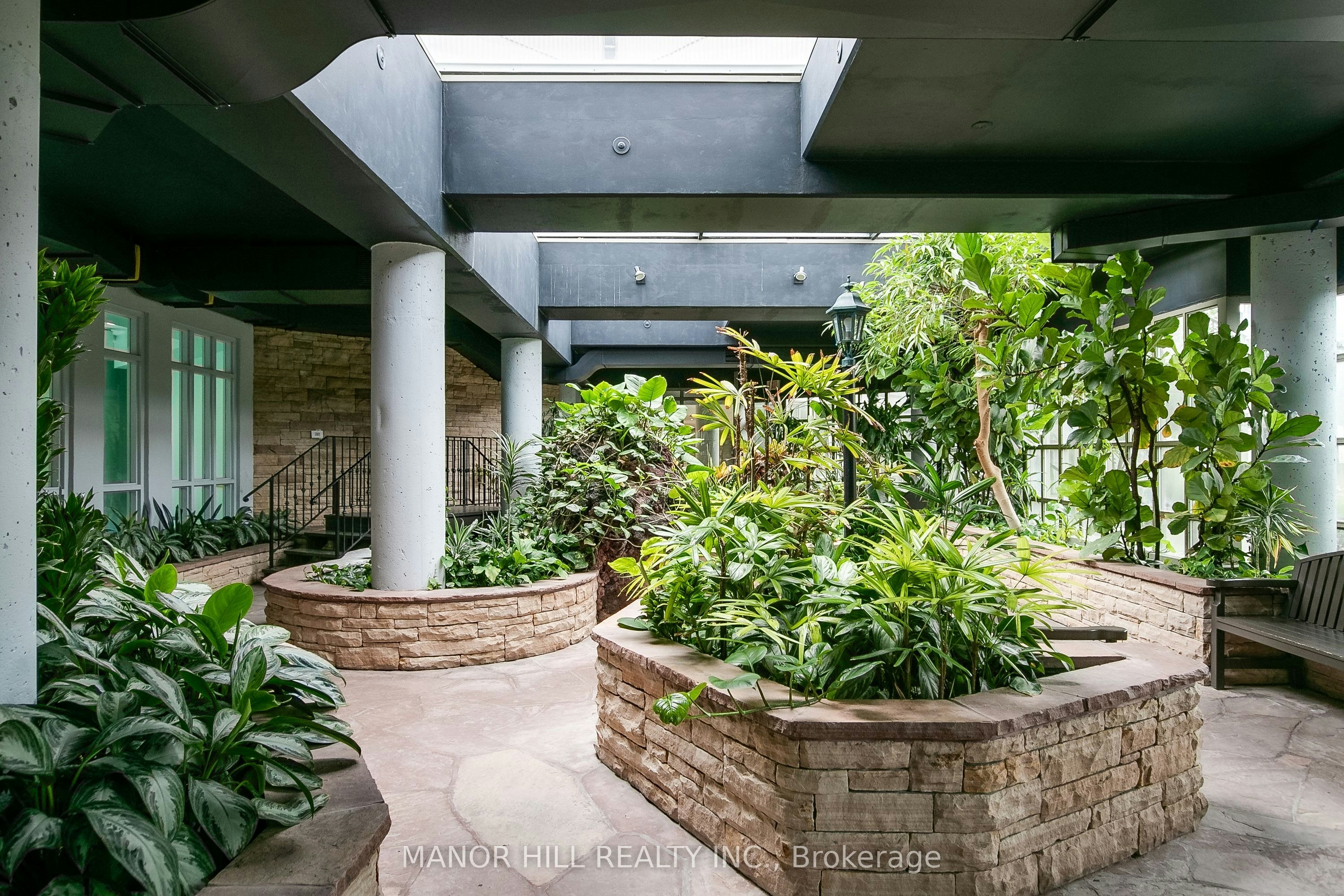 814-11 Townsgate Drive, Vaughan, ON, L4J 8G4 - 50